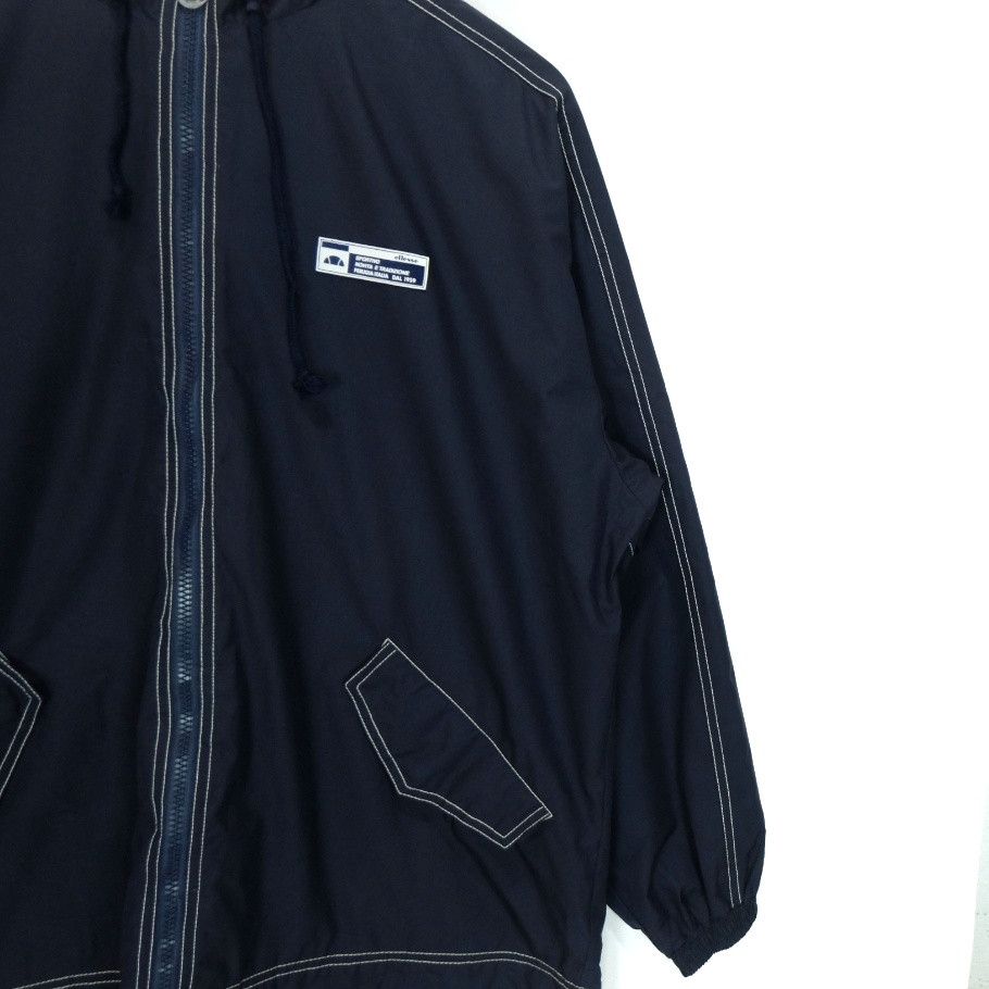 Ellesse Vintage ELLESSE Sportswear Windbreaker Jacket Size US L / EU 52-54 / 3 - 3 Thumbnail