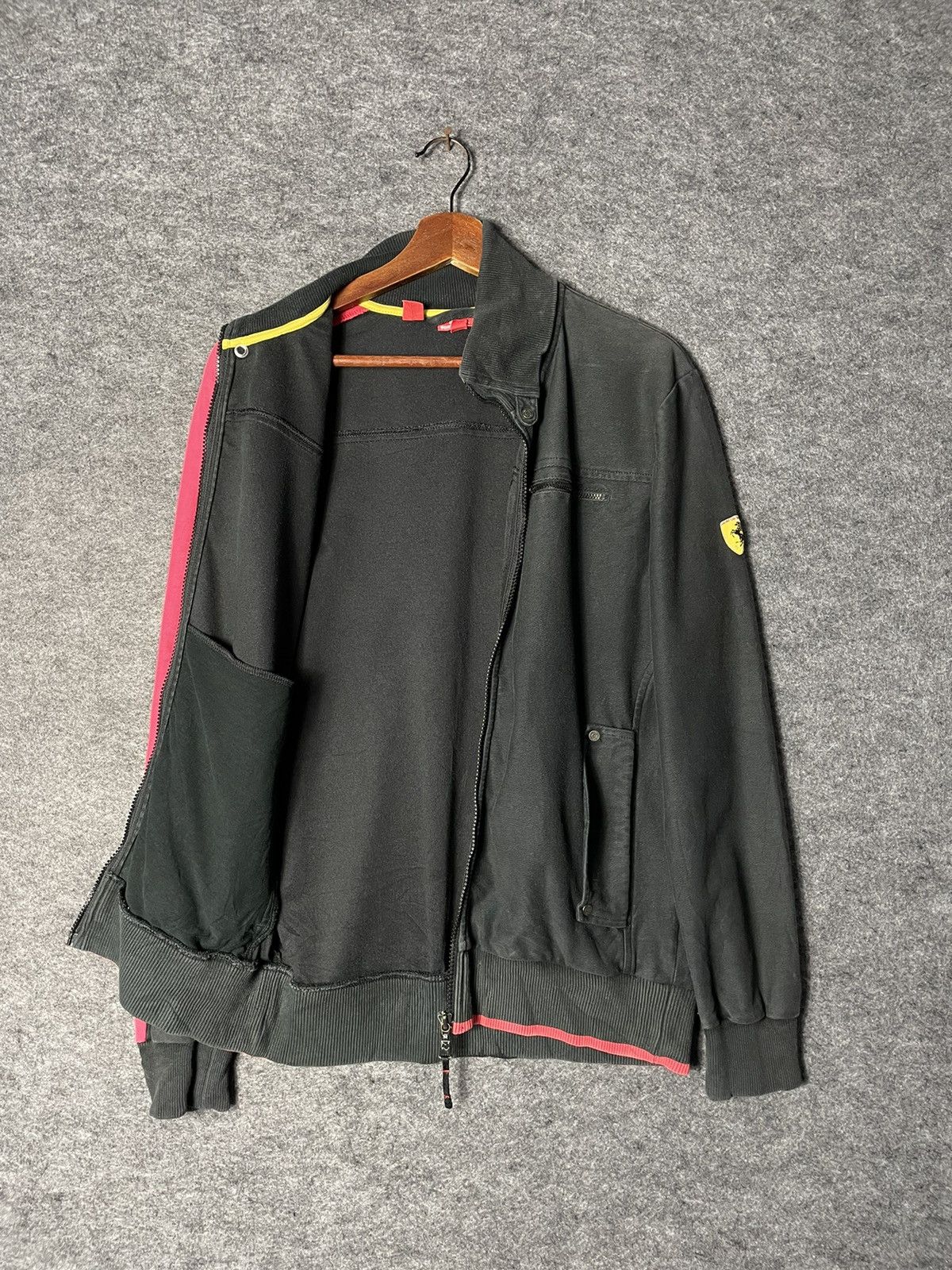Ferrari × Puma PUMA x FERRARI JACKET Size US M / EU 48-50 / 2 - 5 Thumbnail