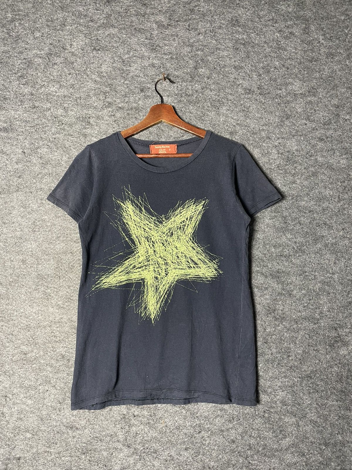 Japanese Brand SEWING MACHINE BIG STAR TEE Size US S / EU 44-46 / 1 - 1 Thumbnail