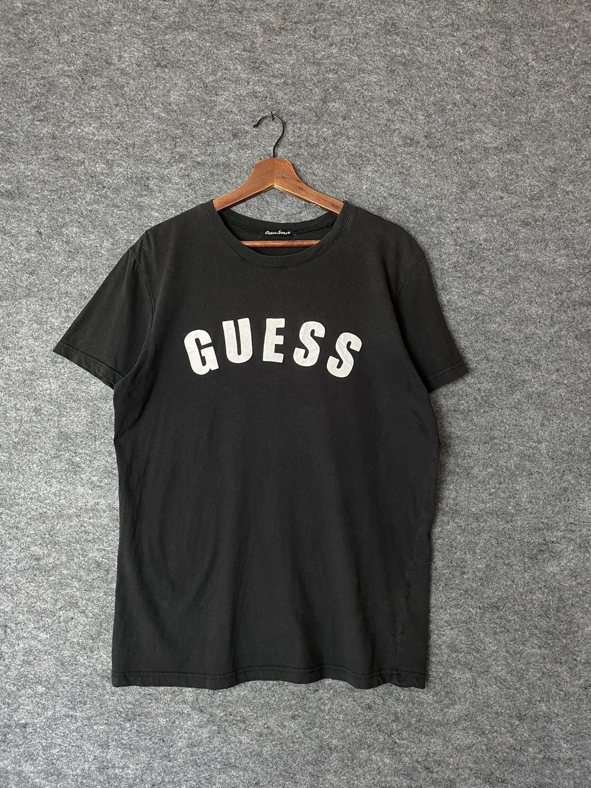 Guess GUESS JEAN BLACK TEE Size US XL / EU 56 / 4 - 1 Thumbnail