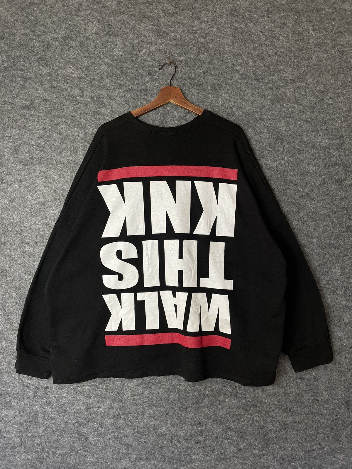 Japanese Brand OVERSIZED WALK THIS KNK SWEATSHIRT Size US XXL / EU 58 / 5 - 1 Thumbnail