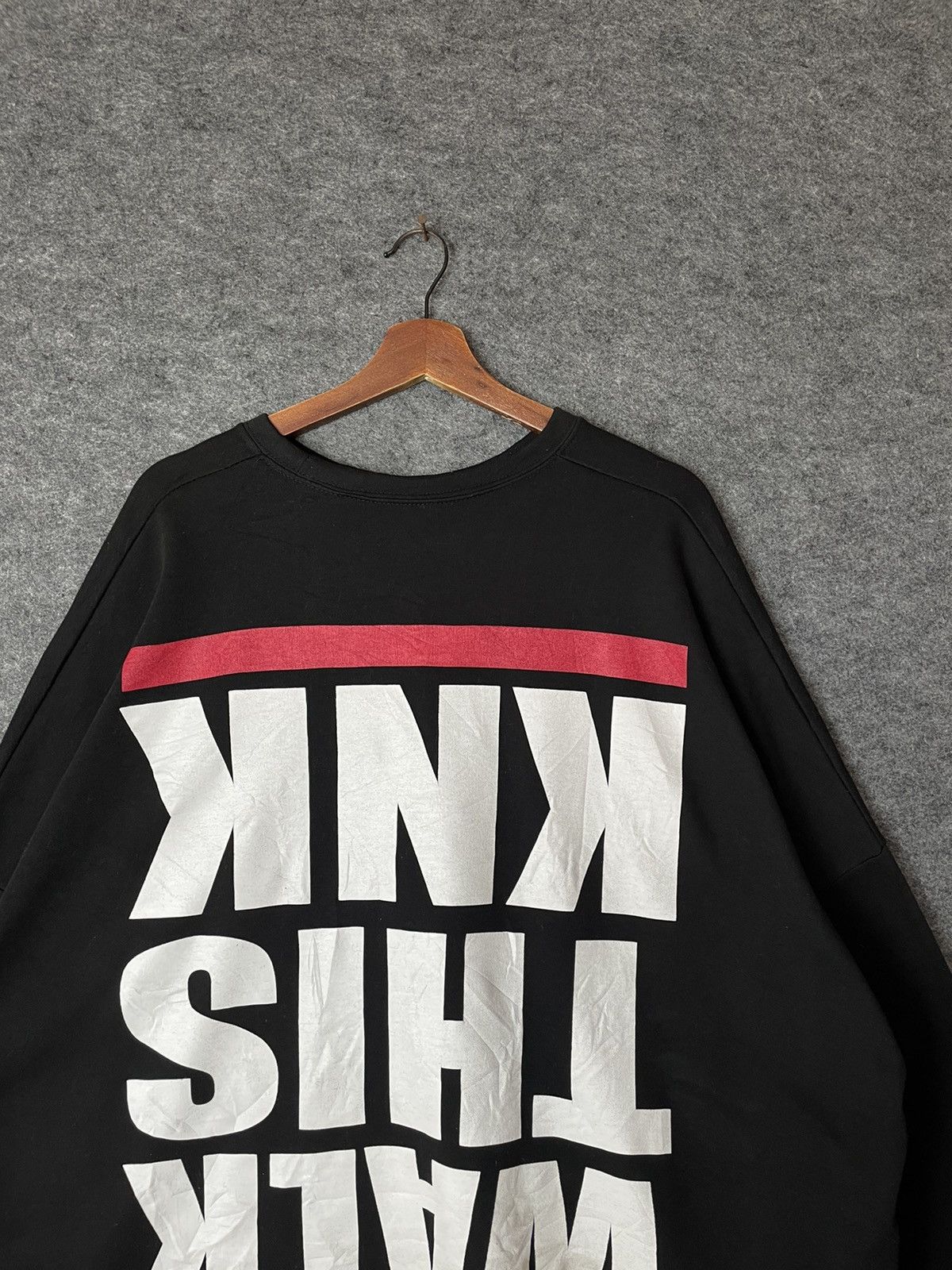 Japanese Brand OVERSIZED WALK THIS KNK SWEATSHIRT Size US XXL / EU 58 / 5 - 2 Thumbnail
