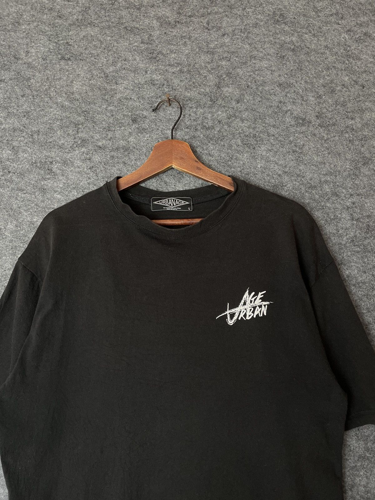 Japanese Brand BACKHIT URBAN AGE TEE Size US L / EU 52-54 / 3 - 4 Thumbnail