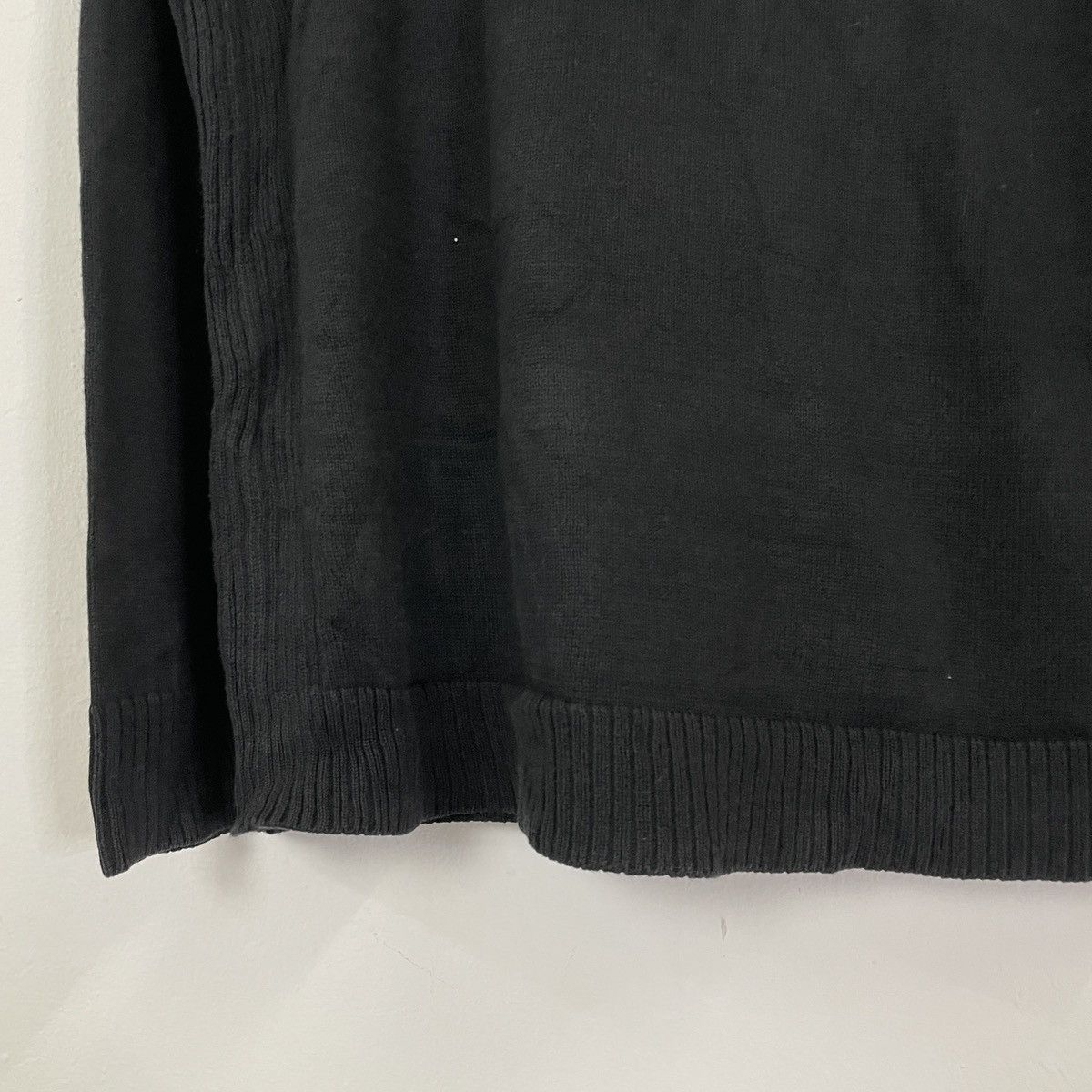 Burberry Vintage Burberry Embroidery Small Logo Sweater Size US M / EU 48-50 / 2 - 11 Thumbnail