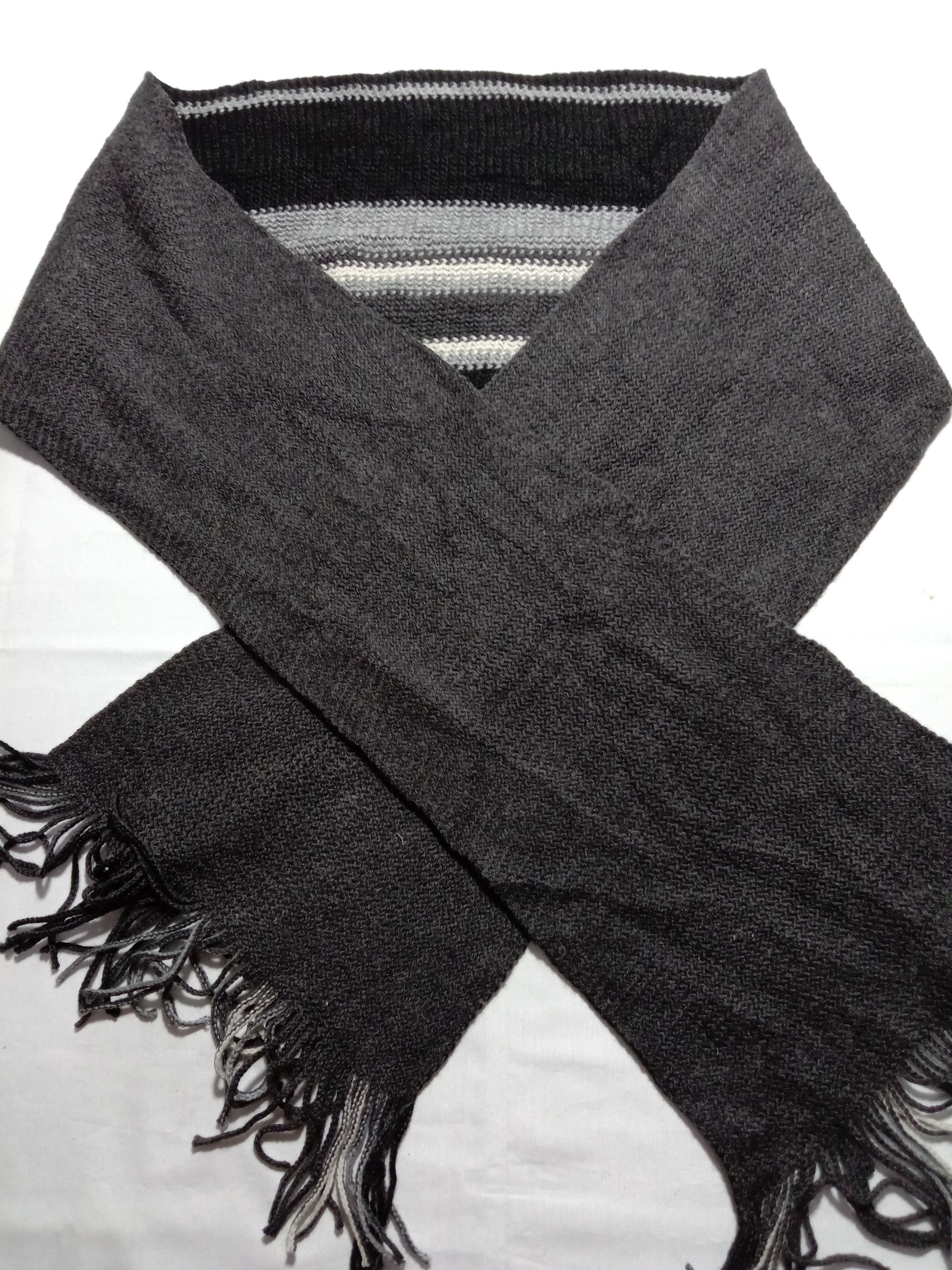 DKNY DKNY Donna Karan New York Scarves Muffler Neck Warmer Size ONE SIZE - 4 Thumbnail