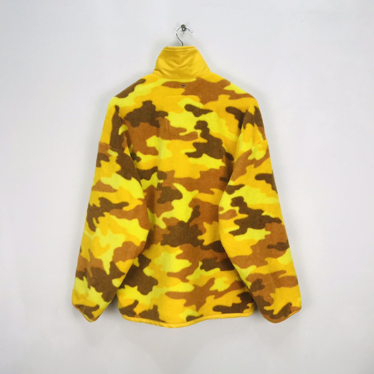 Ellesse Rare Ellesse Camo Fleece adventure skiers made in japan Size US L / EU 52-54 / 3 - 7 Thumbnail