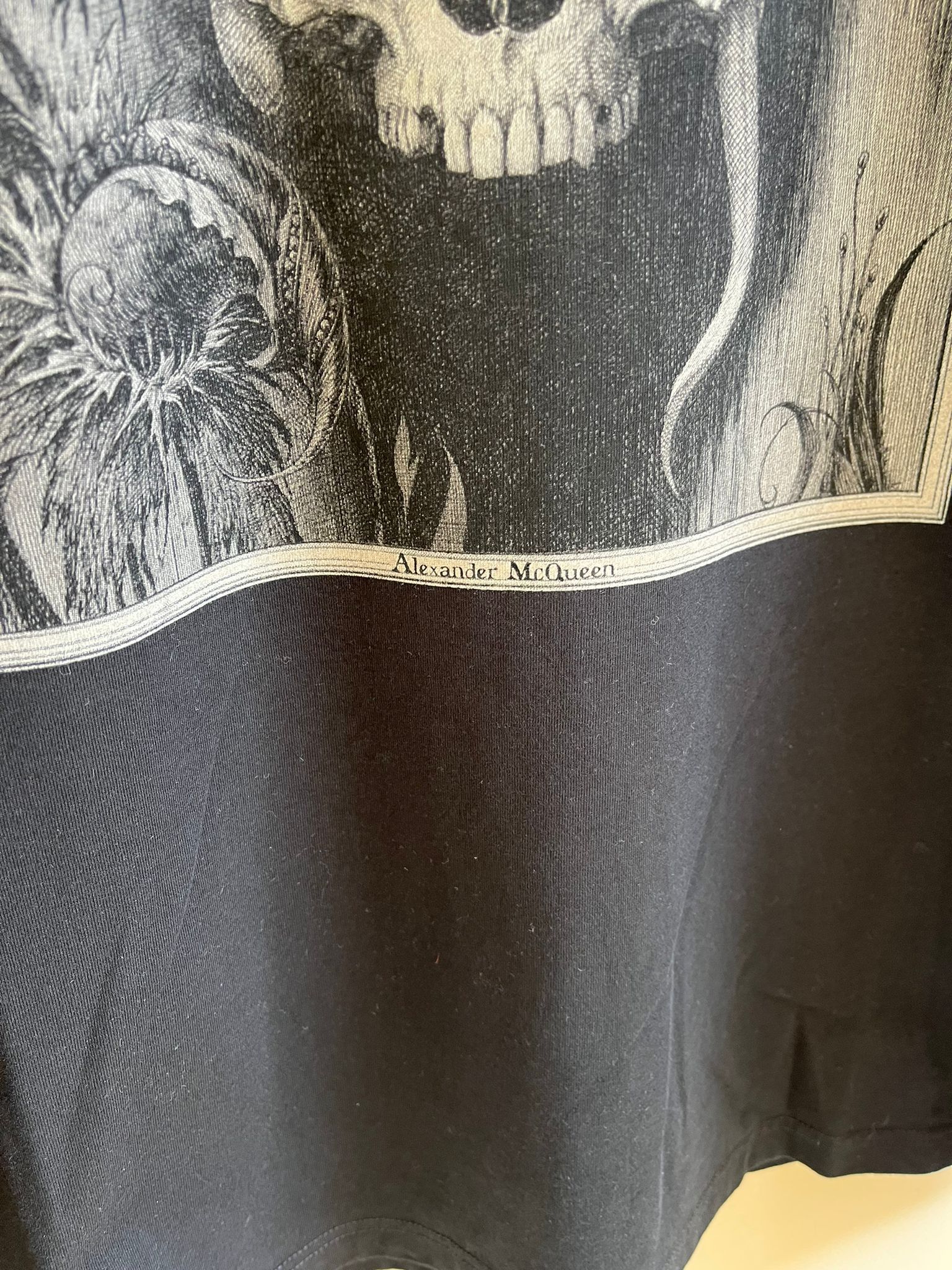 Alexander McQueen Long Sleeve Shirt in Black Size US XL / EU 56 / 4 - 5 Thumbnail