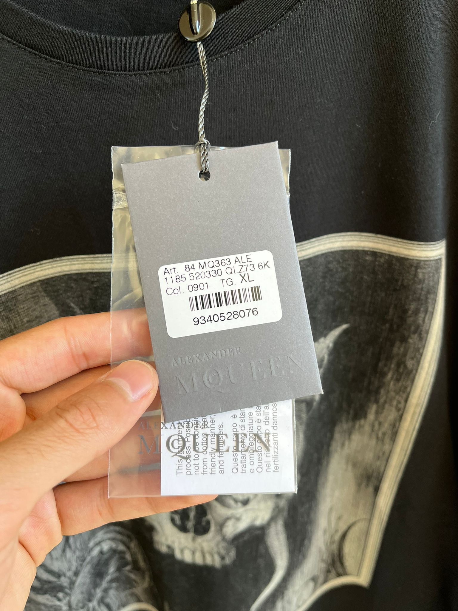 Alexander McQueen Long Sleeve Shirt in Black Size US XL / EU 56 / 4 - 8 Thumbnail