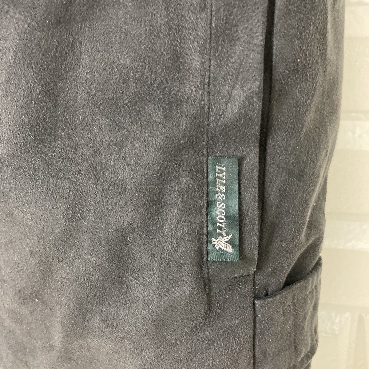 Lyle & Scott Lyle & Scott Black Vest Size US L / EU 52-54 / 3 - 8 Thumbnail