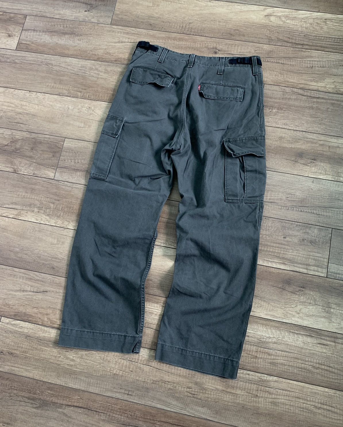 Levi's Vintage Levi’s Travis Scott Style Work Cargo Wide Pants Size US 34 / EU 50 - 6 Thumbnail