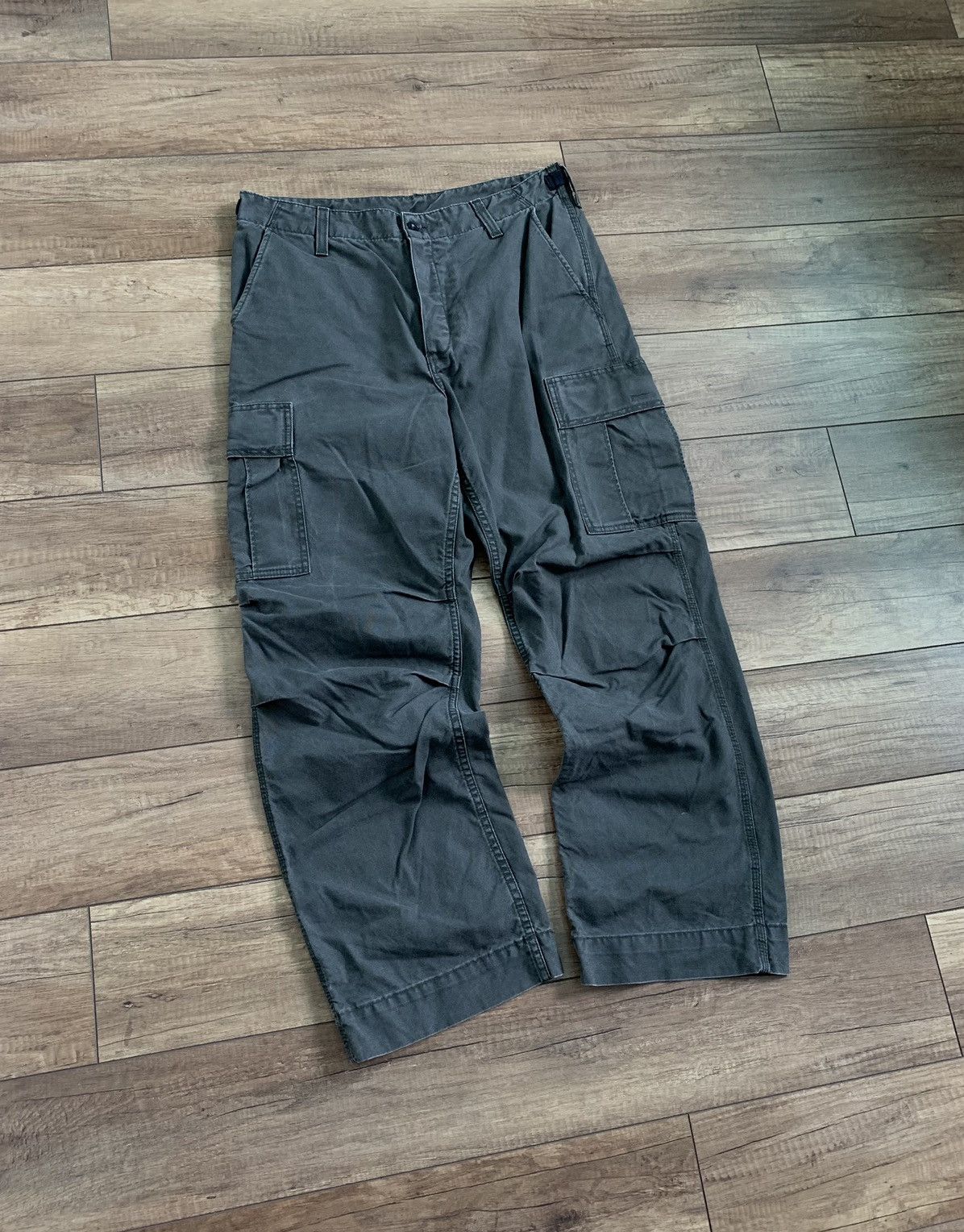 Levi's Vintage Levi’s Travis Scott Style Work Cargo Wide Pants Size US 34 / EU 50 - 7 Thumbnail