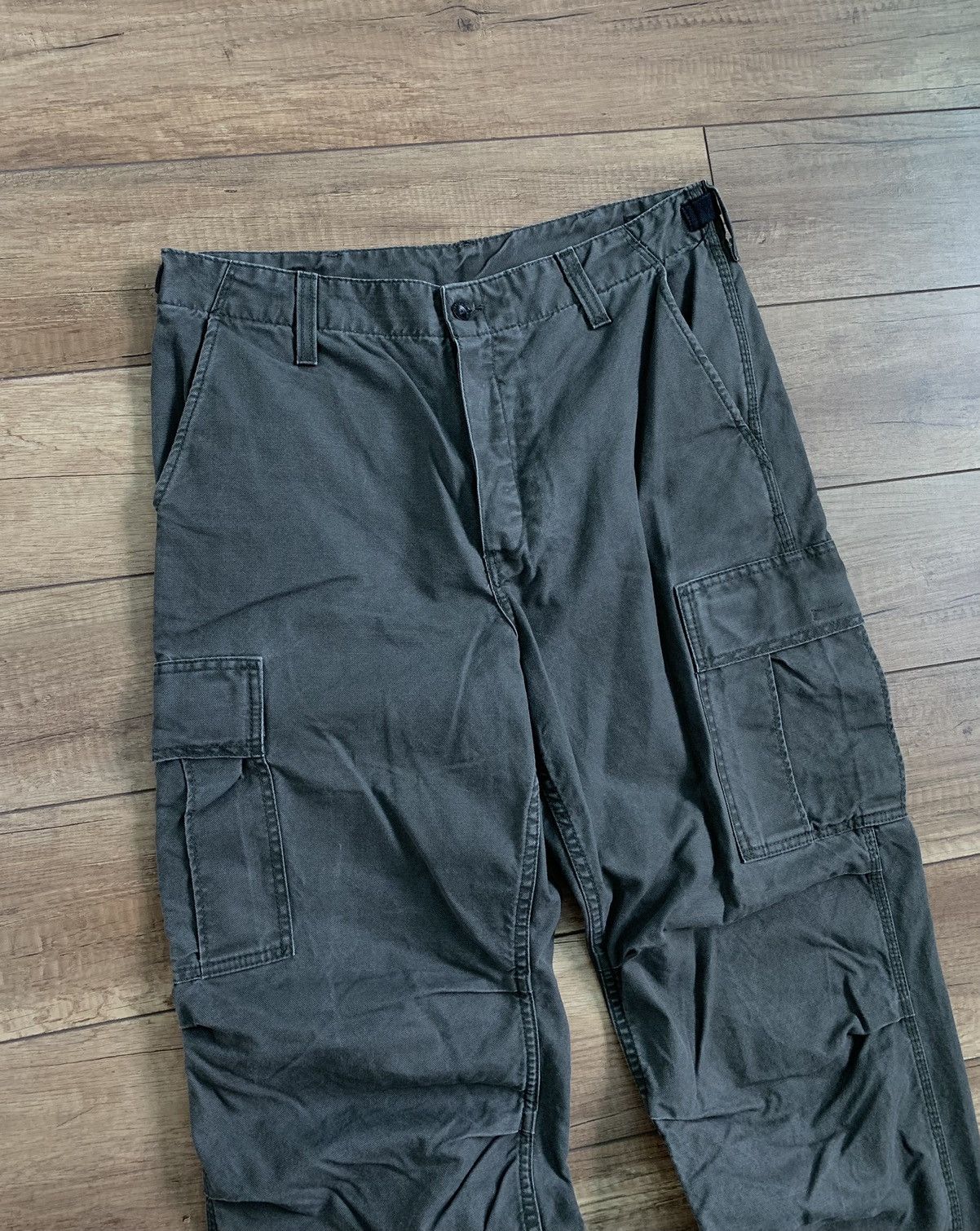 Levi's Vintage Levi’s Travis Scott Style Work Cargo Wide Pants Size US 34 / EU 50 - 8 Thumbnail