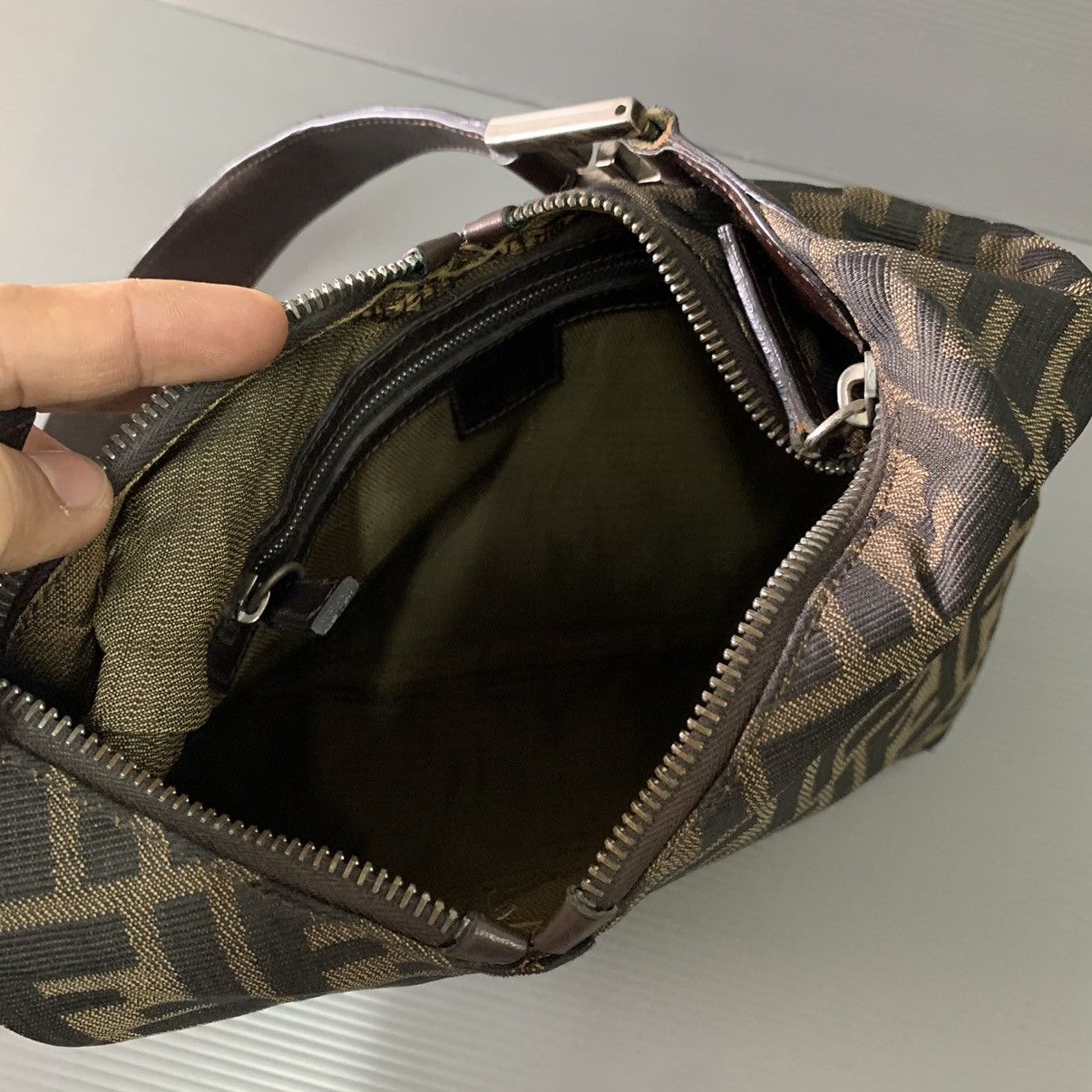 Fendi Fendi Zucca Monogram Shoulder Hobo Bag Size ONE SIZE - 13 Thumbnail