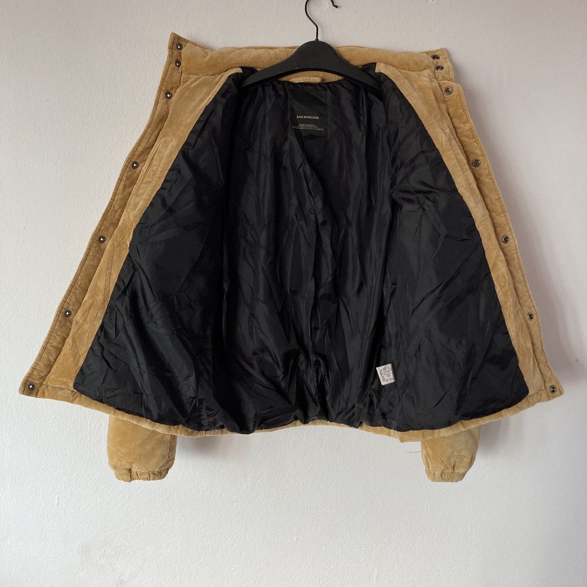Japanese Brand Japanese Leather Corduroy Puffer Jacket Size US S / EU 44-46 / 1 - 12 Thumbnail