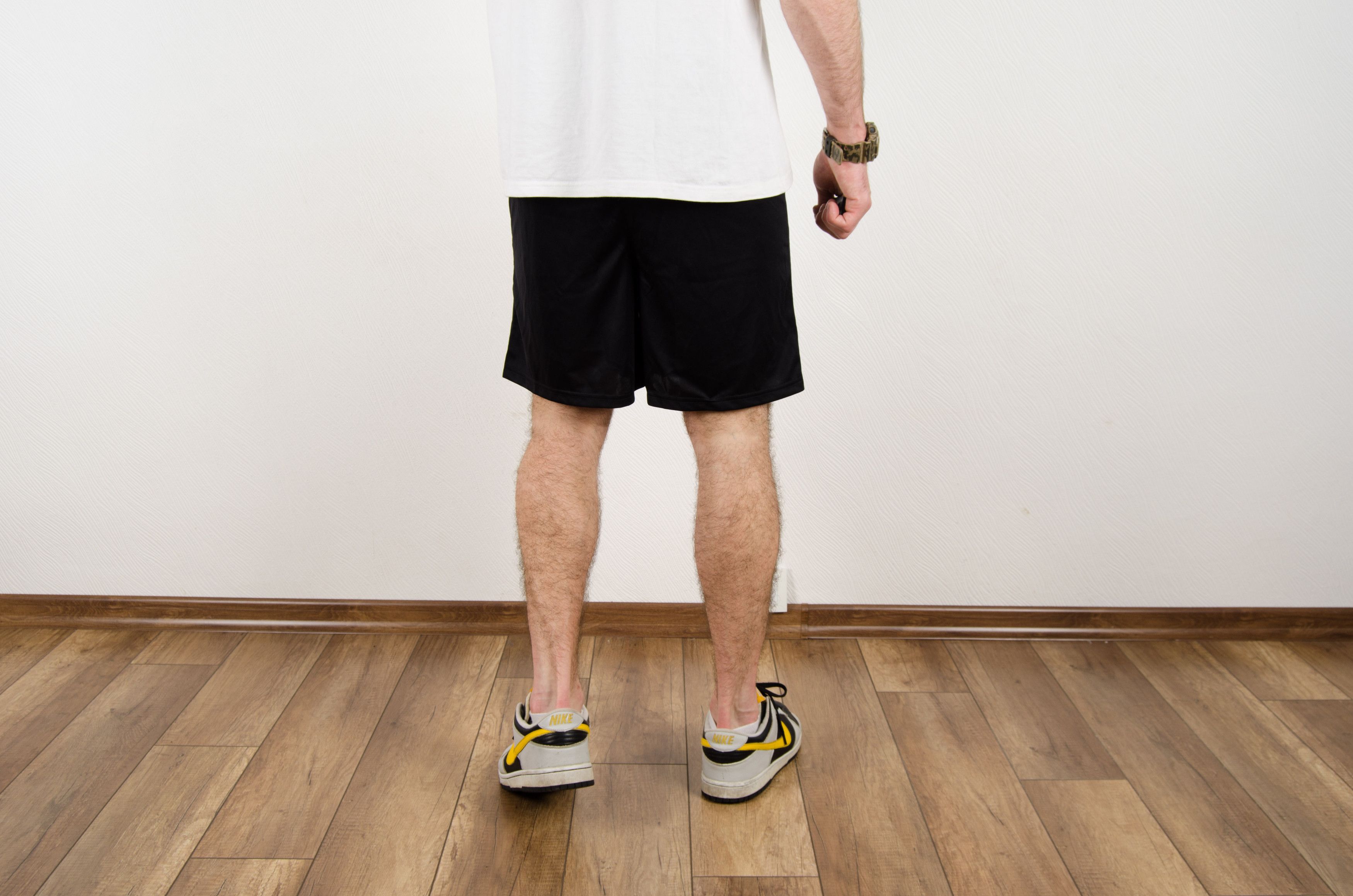 Nike Vintage Nike Training Shorts Swoosh Size US 29 - 2 Thumbnail