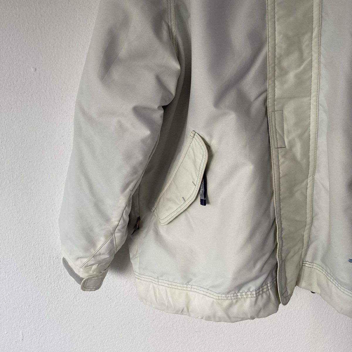 Ellesse ELLESSE EMBROIDERY FLOWER WINTER JACKET Size US L / EU 52-54 / 3 - 8 Thumbnail