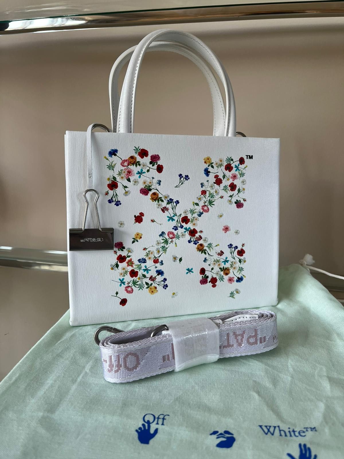 Off-White o1rshd1 Floral Arrow Leather Hand Bag in White Size ONE SIZE - 1 Thumbnail
