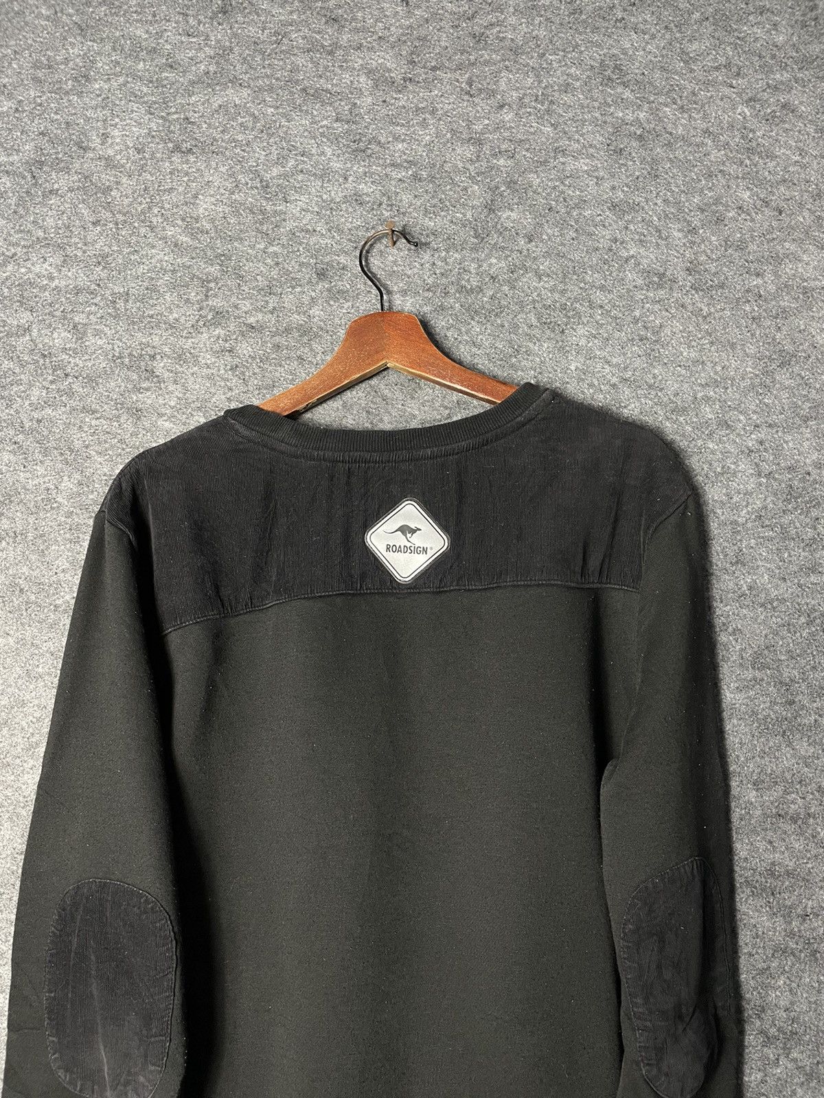 Japanese Brand ROADSIGN KANGAROO SWEATSHIRT Size US L / EU 52-54 / 3 - 4 Thumbnail