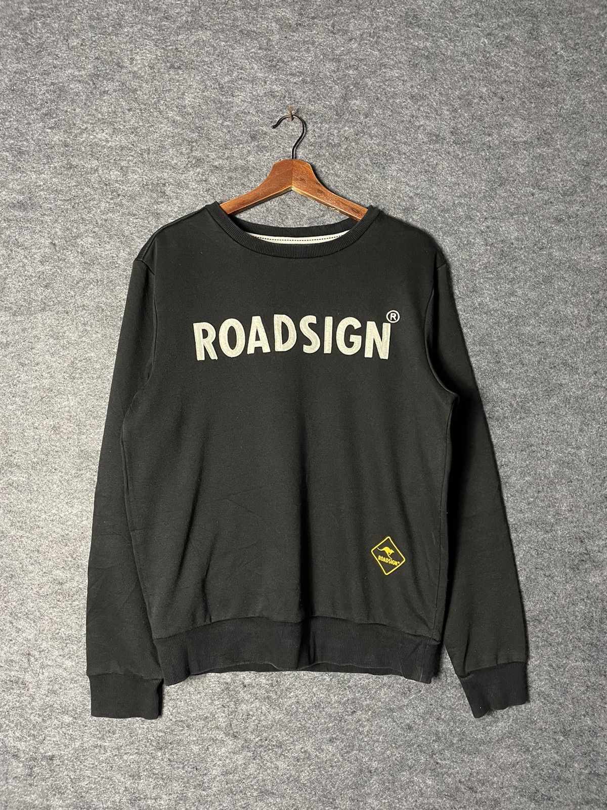 Japanese Brand ROADSIGN KANGAROO SWEATSHIRT Size US L / EU 52-54 / 3 - 1 Thumbnail