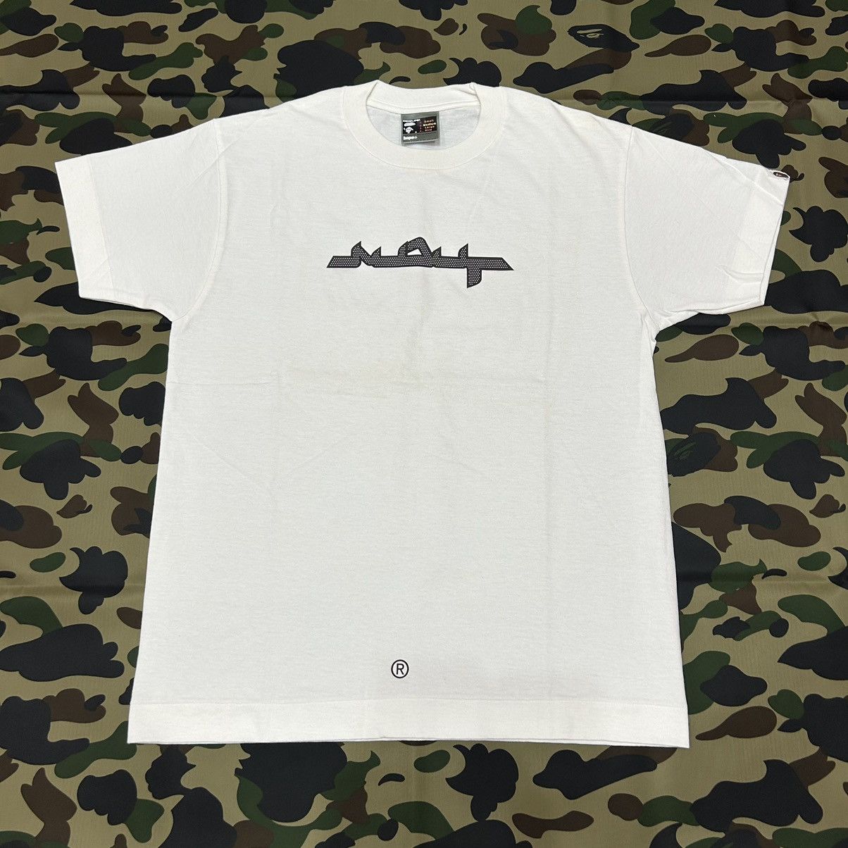 Bape Bape Mout Exhibition Tee Size US M / EU 48-50 / 2 - 1 Thumbnail