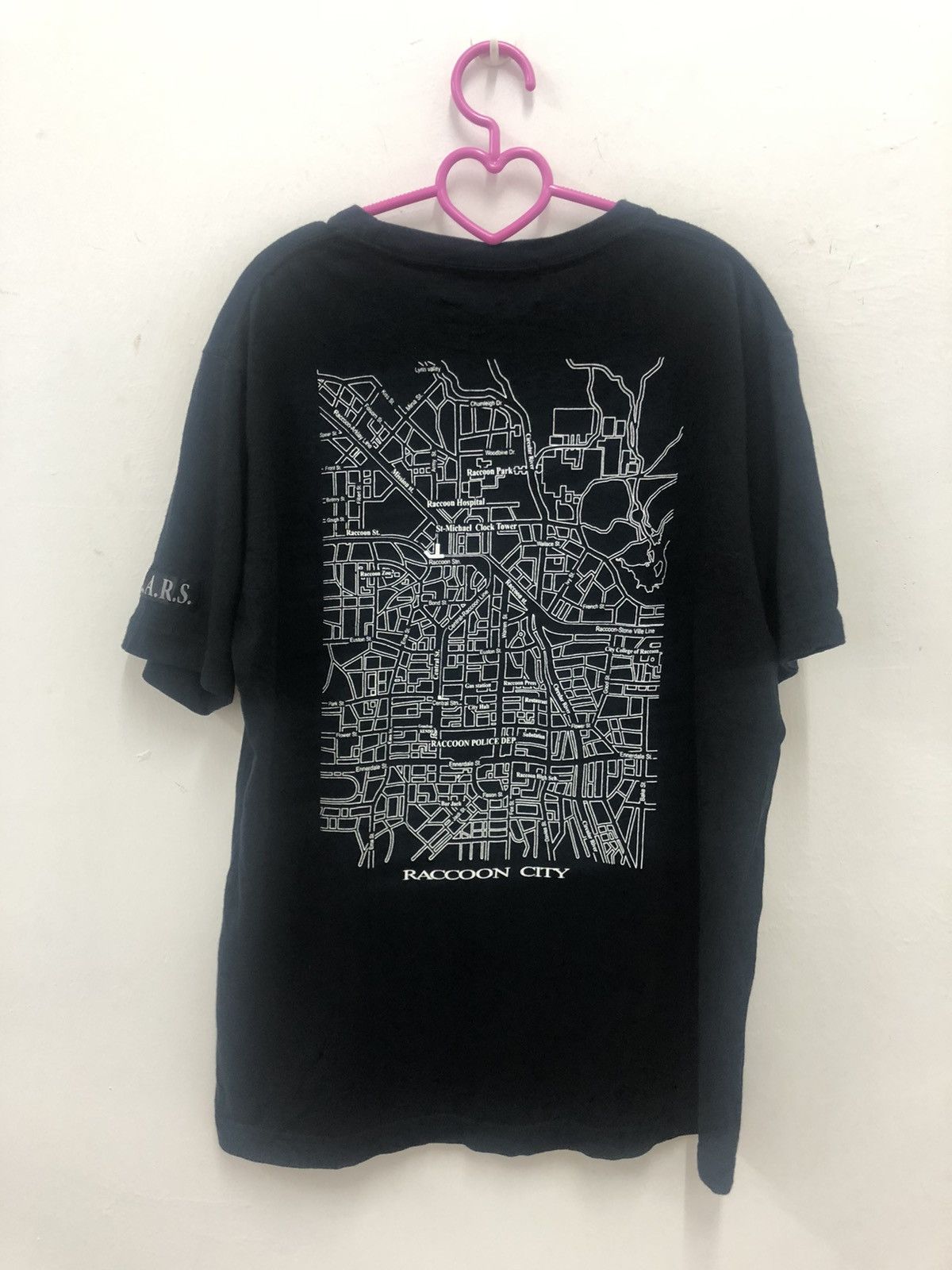 Japanese Brand Rare BIOHAZARD Resident Evil Capcom Stars Racoon City Shirt Size US L / EU 52-54 / 3 - 6 Thumbnail