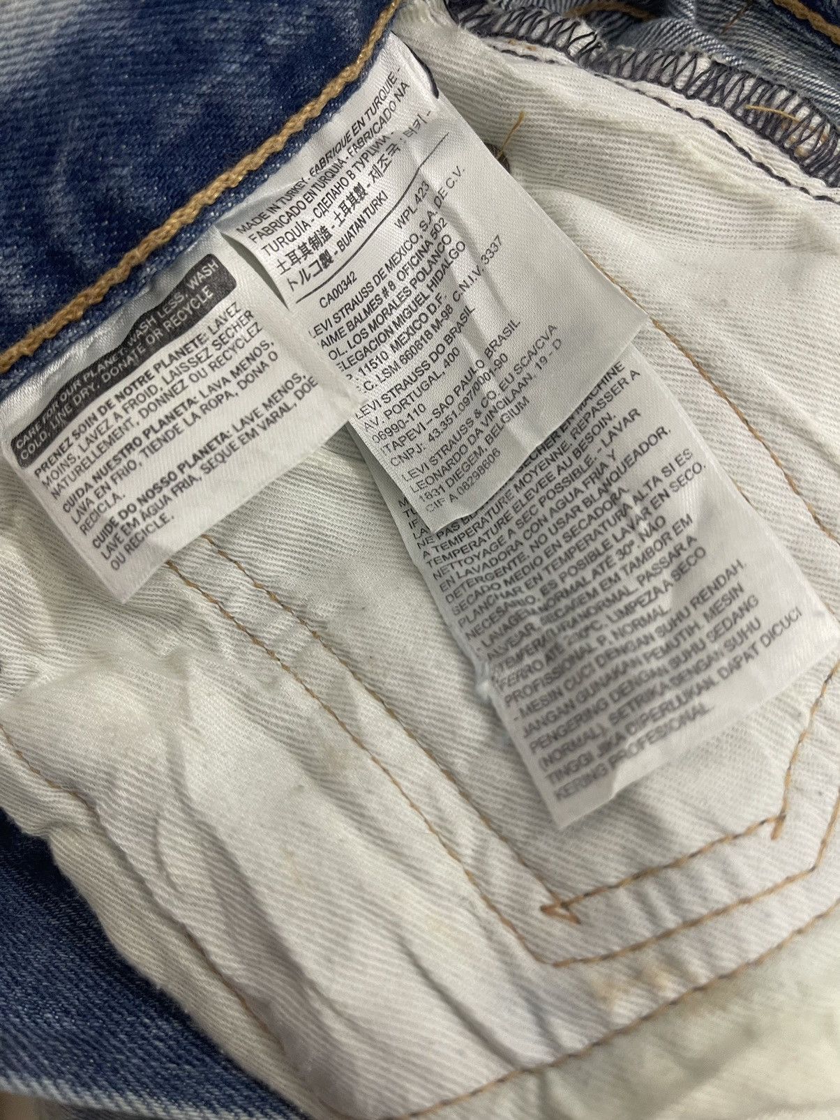 Levi's Rare 501 LEVIS Strauss Customised Tapered Distressed Size US 28 / EU 44 - 8 Thumbnail