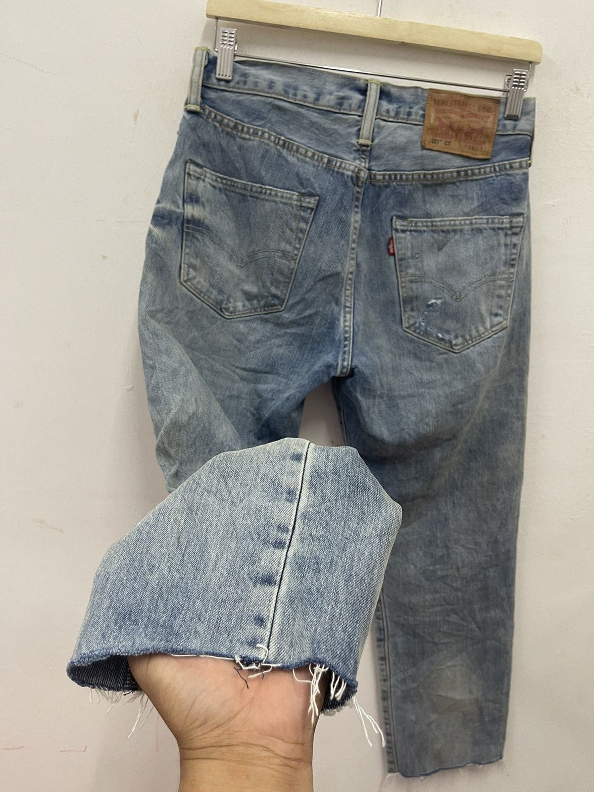 Levi's Rare 501 LEVIS Strauss Customised Tapered Distressed Size US 28 / EU 44 - 13 Thumbnail