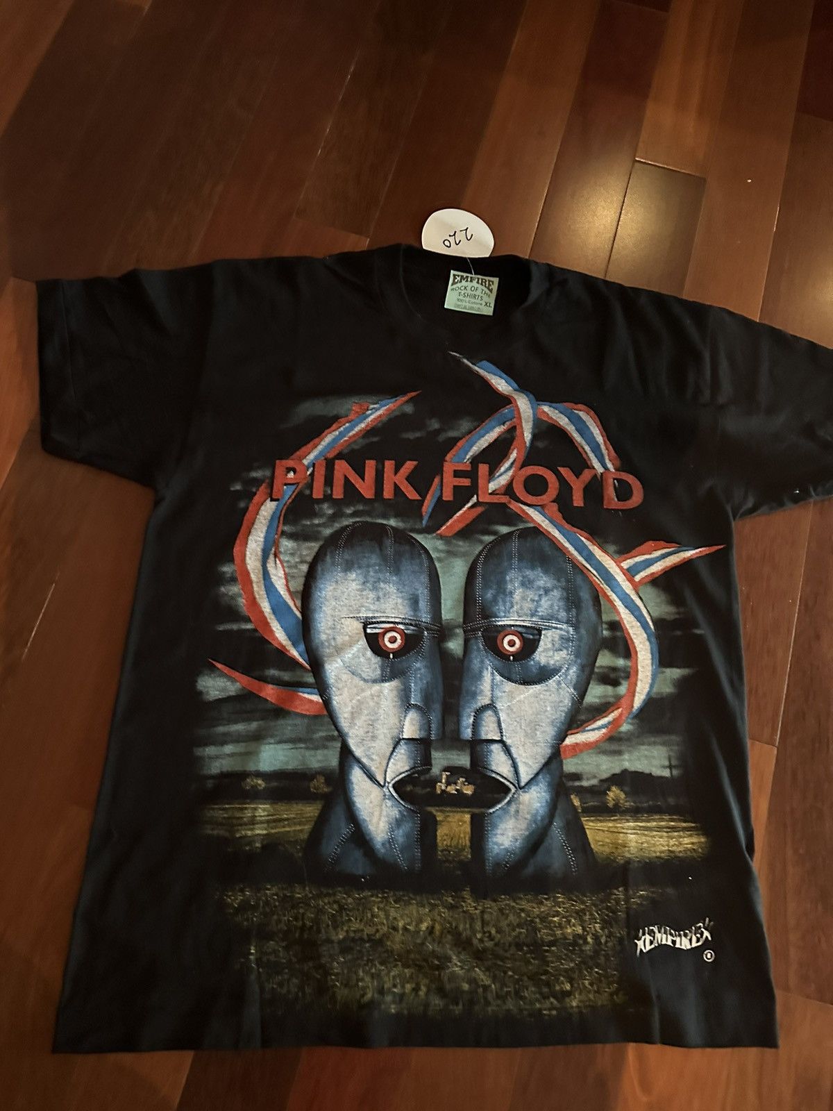 Vintage 90s Pink Floyd shirt