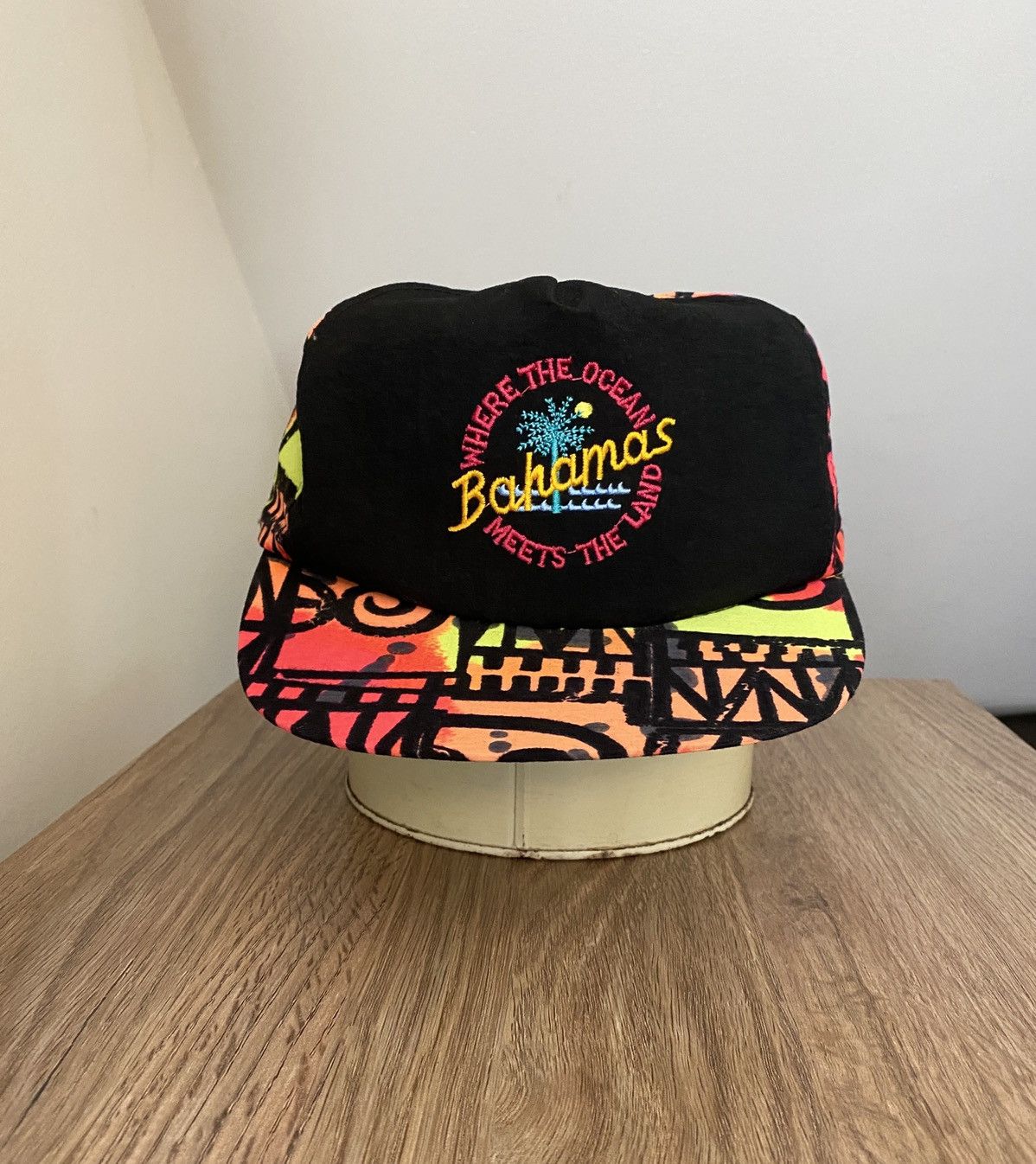 Vintage Vintage Early 90’s Bahamas Neon Nylon Snap Back Hat Cap Size ONE SIZE - 1 Thumbnail