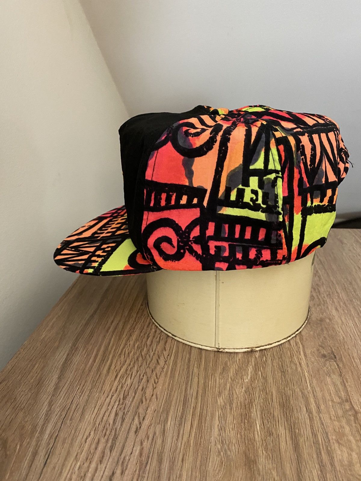 Vintage Vintage Early 90’s Bahamas Neon Nylon Snap Back Hat Cap Size ONE SIZE - 6 Thumbnail