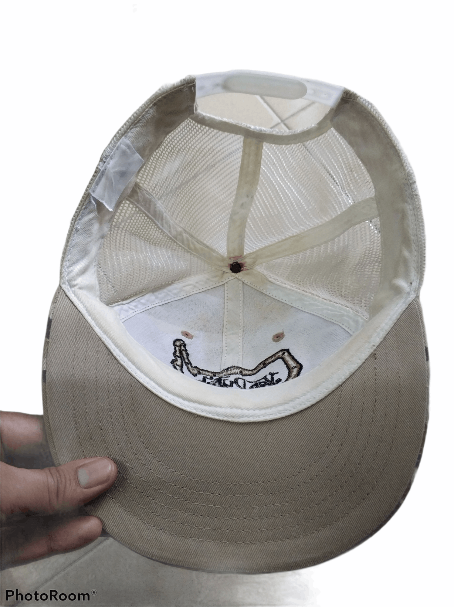 Von Dutch 🔥Vintage Von Dutch Coco Chips Camo Trucker Hat Size ONE SIZE - 9 Thumbnail