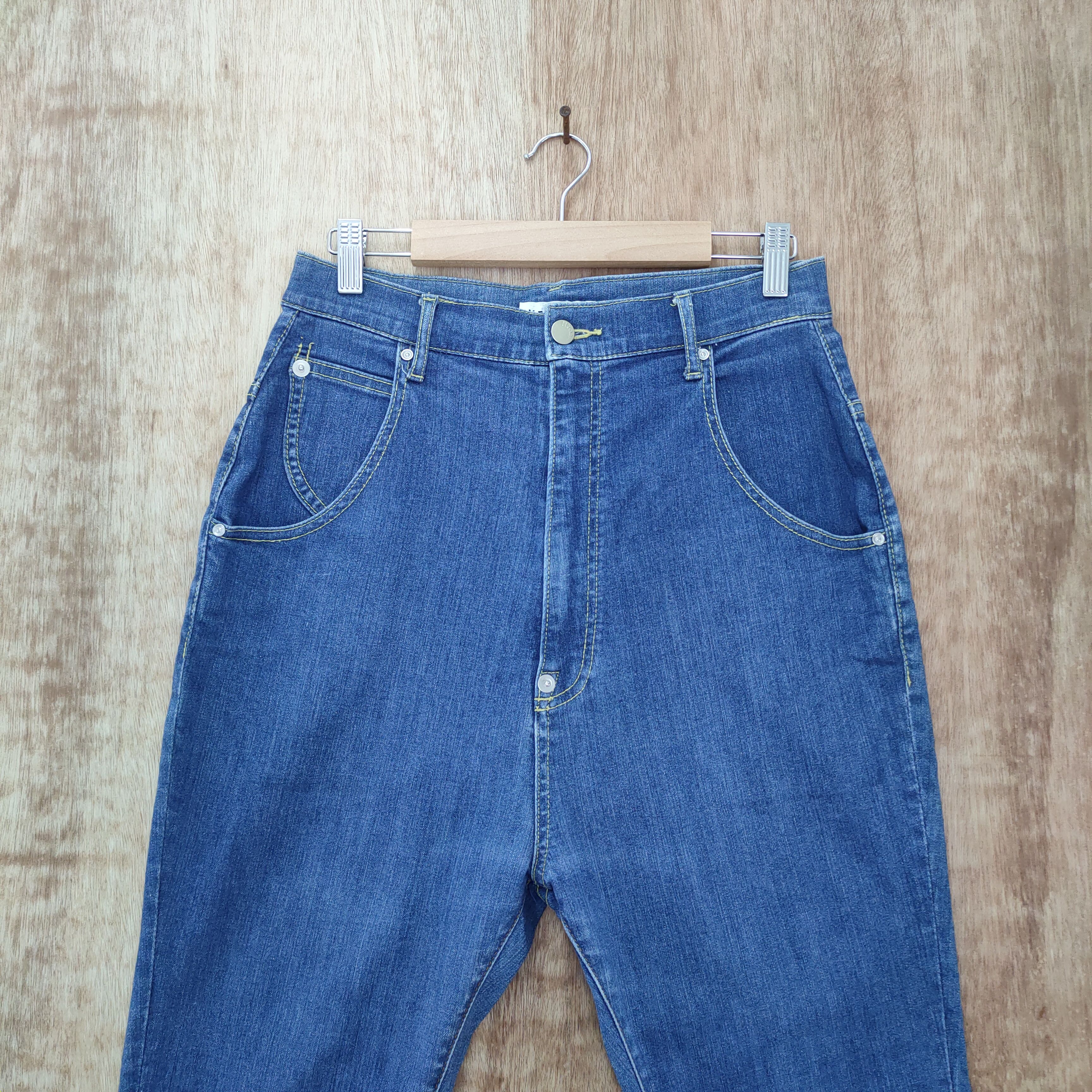 Issey Miyake NE-NET by ISSEY MIYAKE BUCKLE BACK DENIM JEANS Size US 28 / EU 44 - 3 Thumbnail