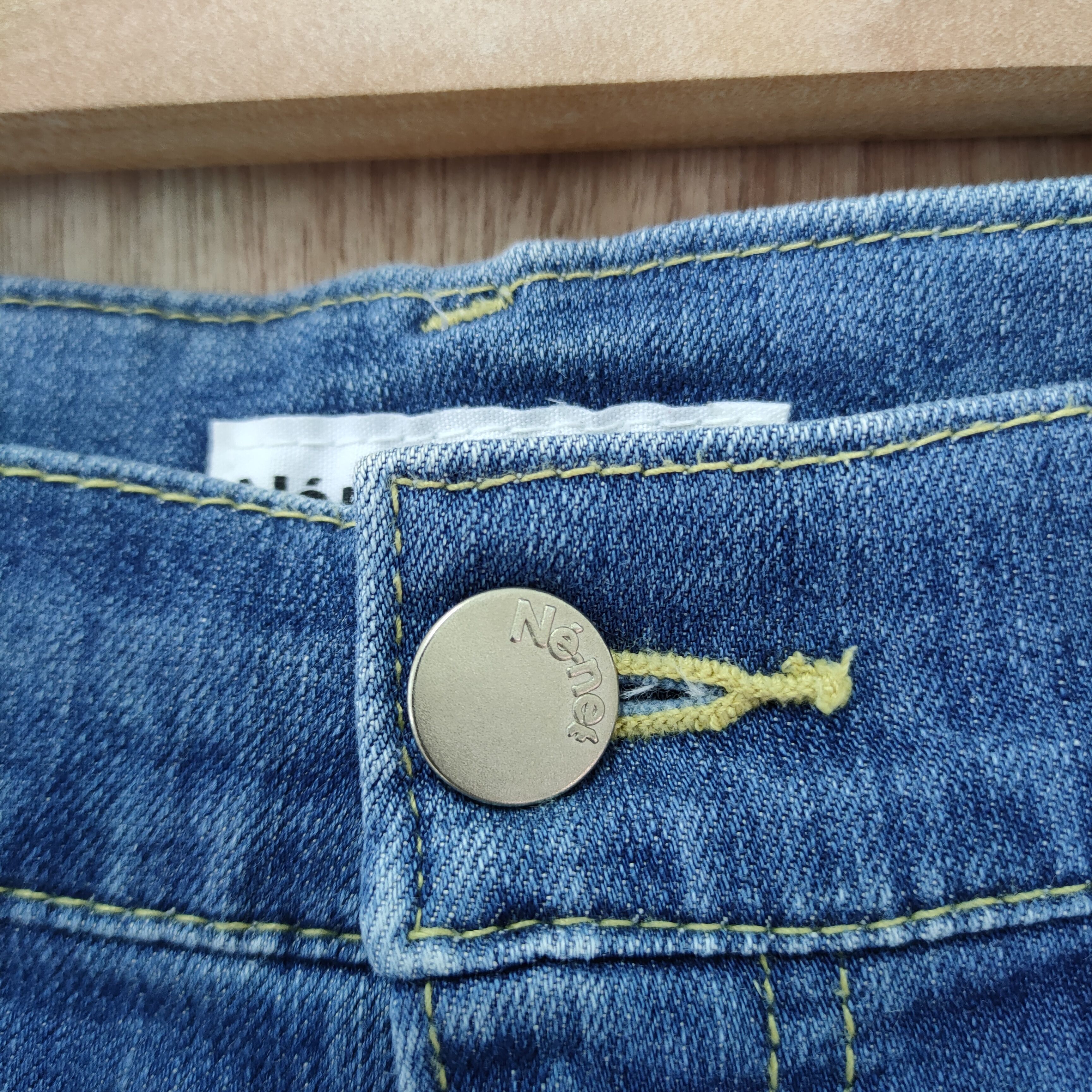 Issey Miyake NE-NET by ISSEY MIYAKE BUCKLE BACK DENIM JEANS Size US 28 / EU 44 - 10 Thumbnail