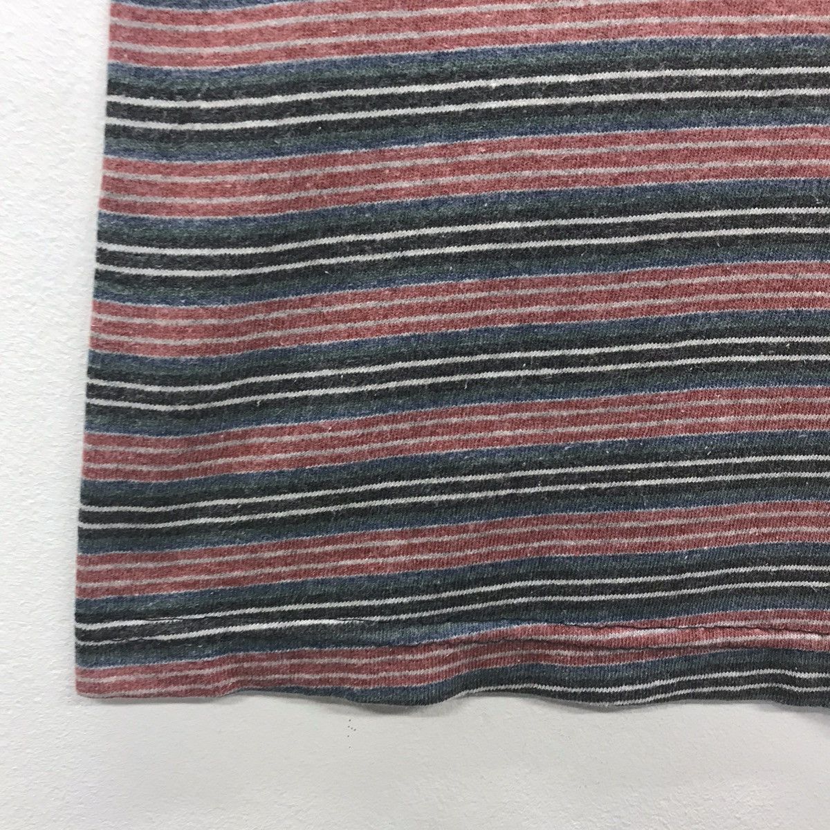 Vintage Vintage 90s GB Golden Britt Surf Style Stripes Tee Size US M / EU 48-50 / 2 - 5 Thumbnail