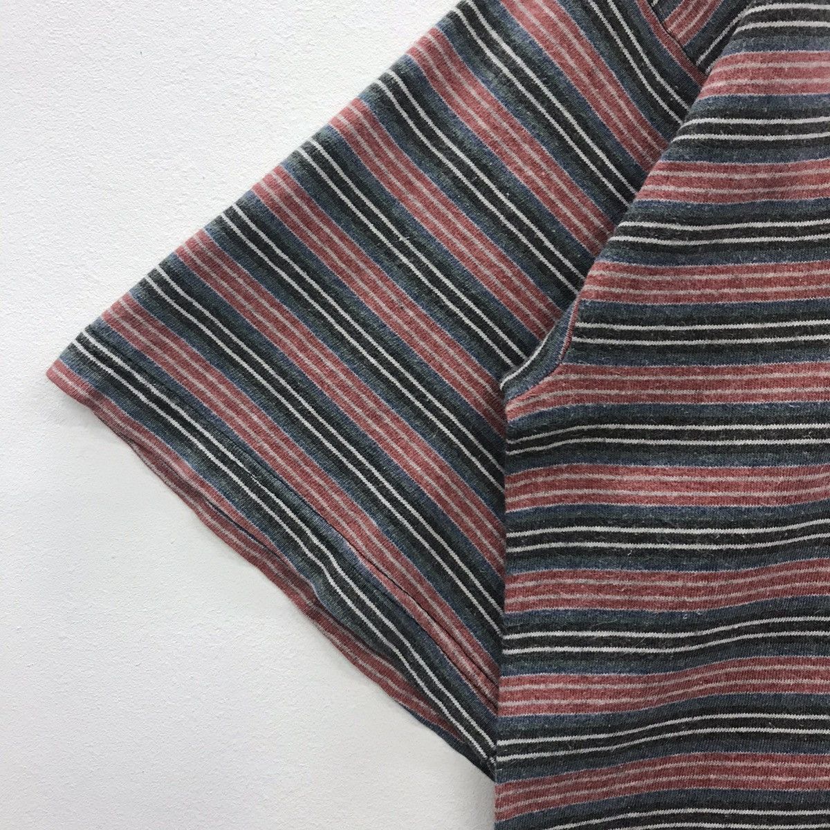 Vintage Vintage 90s GB Golden Britt Surf Style Stripes Tee Size US M / EU 48-50 / 2 - 3 Thumbnail