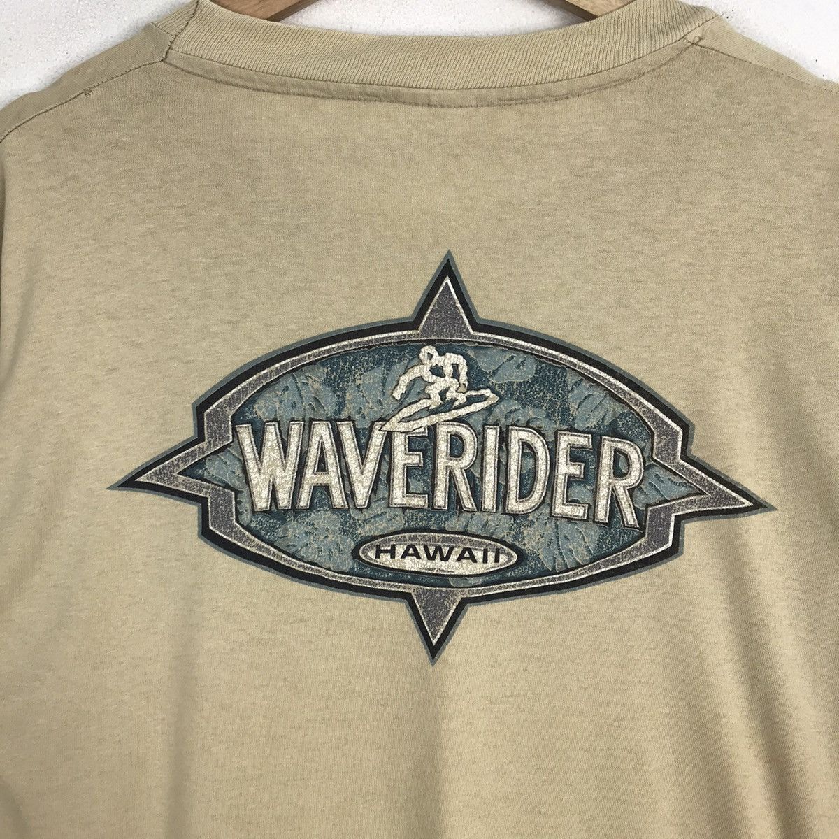 Vintage rare Waverider Hawaii brand
