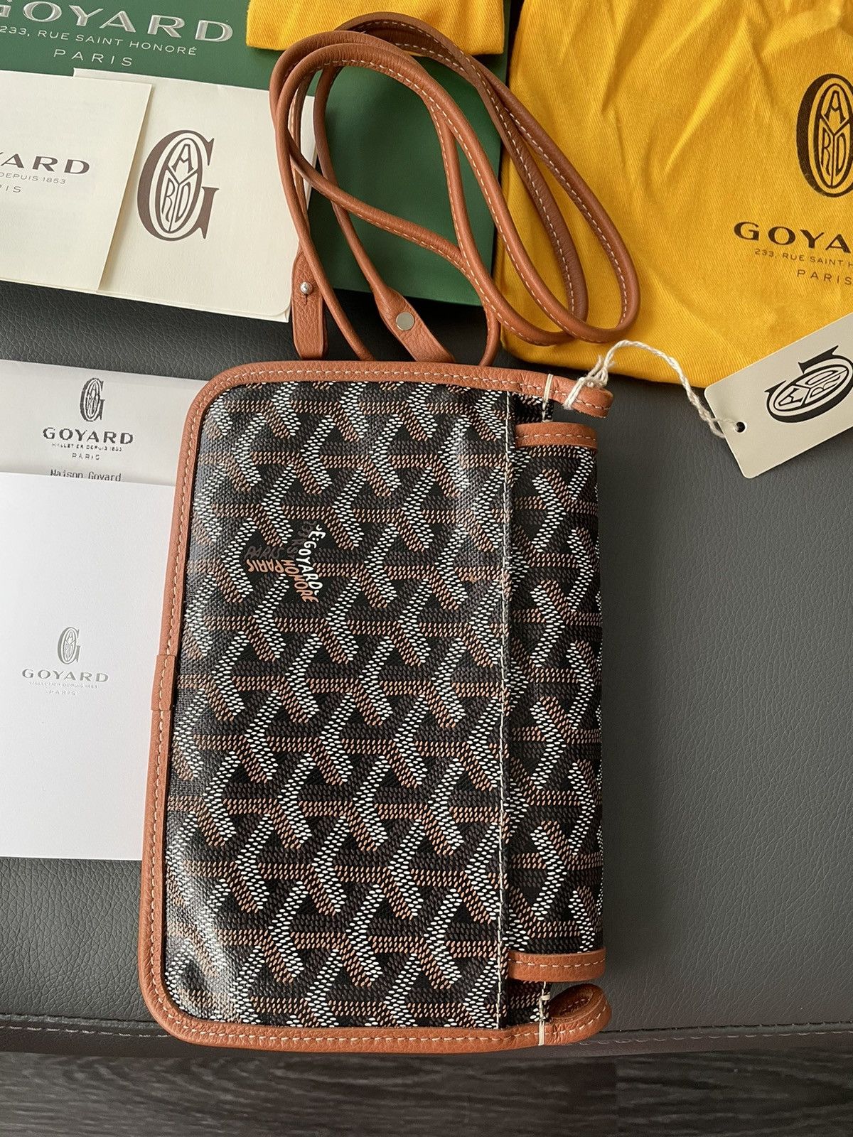 Goyard Rare Brand New Limited Edition Crossbody Iconic Logo Bag Size ONE SIZE - 7 Thumbnail