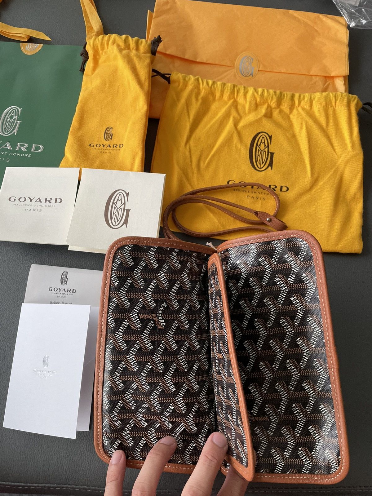 Goyard Rare Brand New Limited Edition Crossbody Iconic Logo Bag Size ONE SIZE - 23 Thumbnail