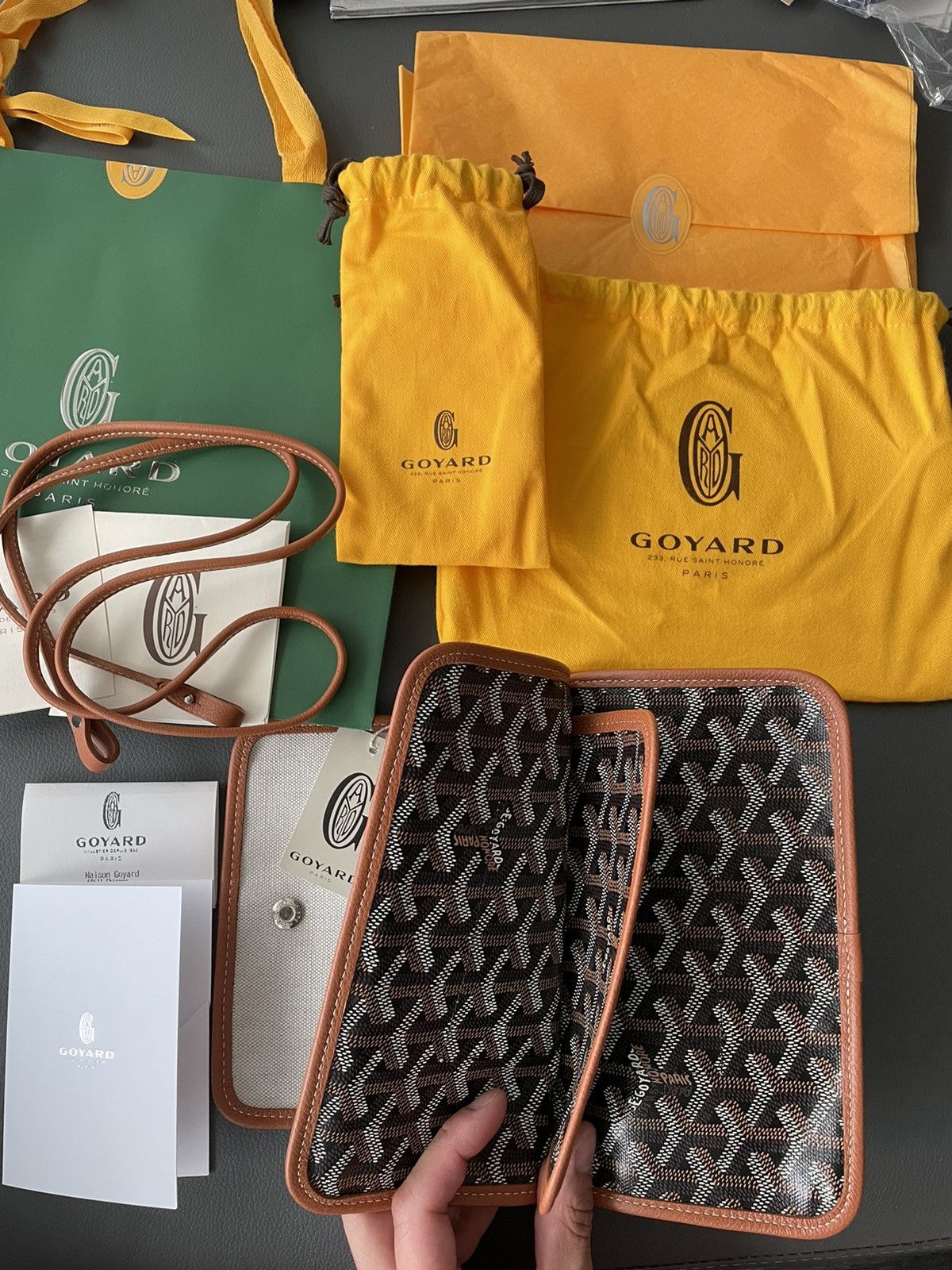 Goyard Rare Brand New Limited Edition Crossbody Iconic Logo Bag Size ONE SIZE - 4 Thumbnail