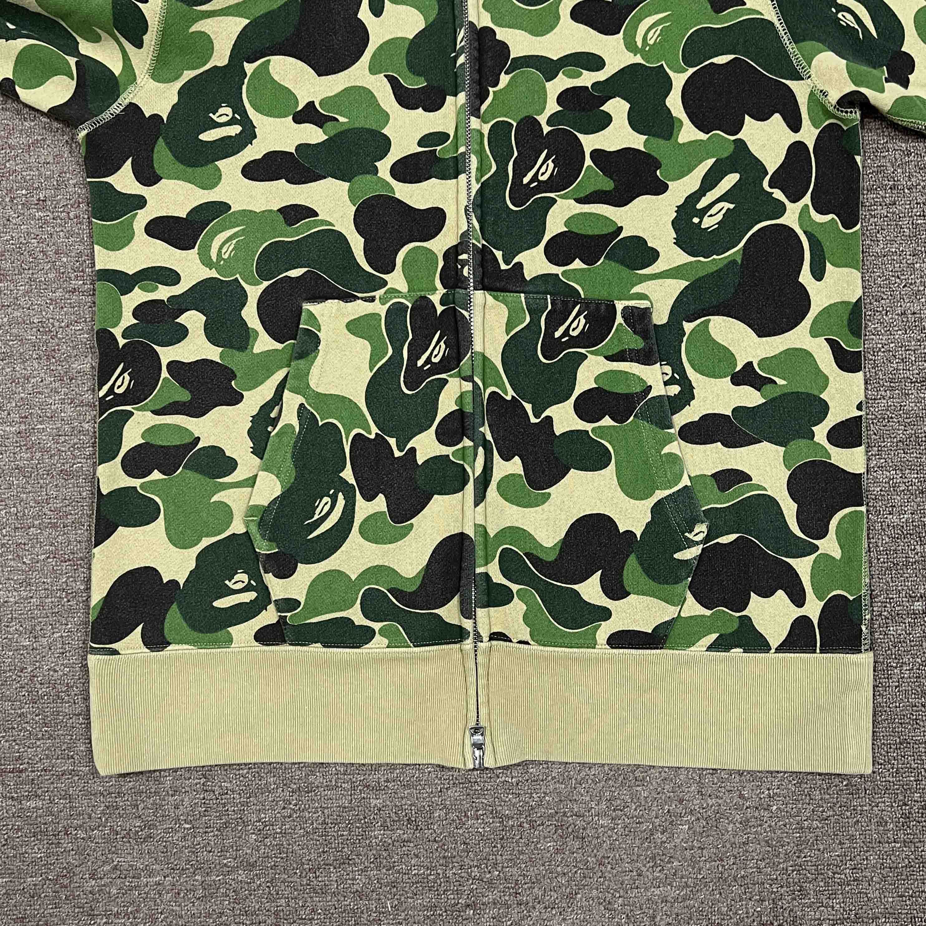 Bape ABC Camo Shark Full Zip Hoodie Size US M / EU 48-50 / 2 - 13 Thumbnail