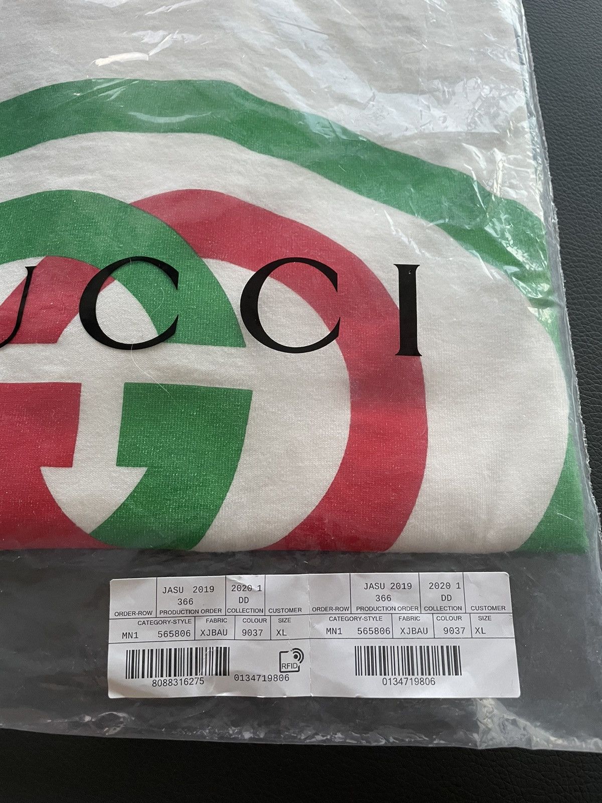 Gucci New Super Limited Gucci Runway Interlocking GG Logo T-shirt Size US XL / EU 56 / 4 - 24 Thumbnail
