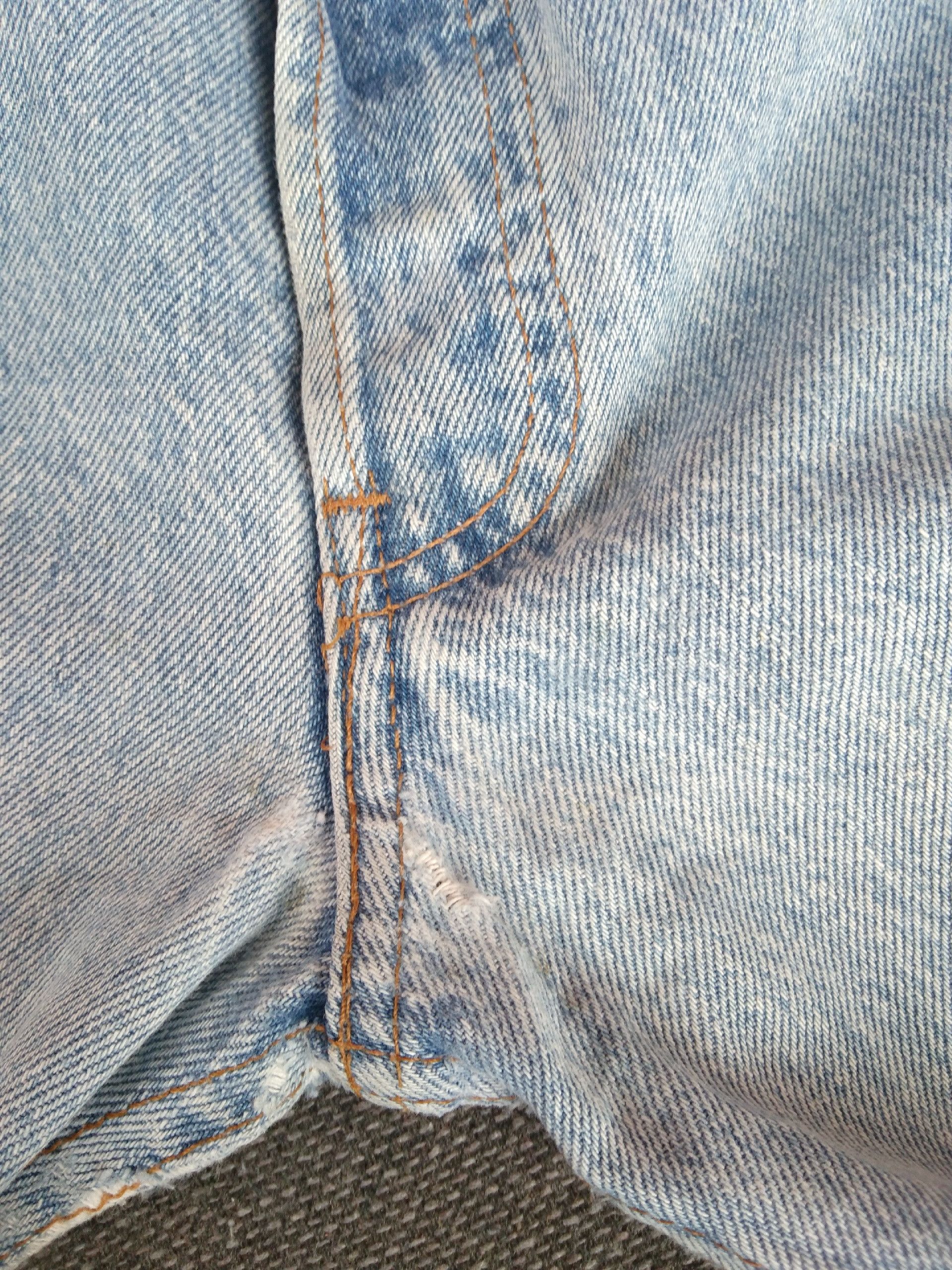 Levi's 90s Vintage Levis 501 Made In USA Distressed Jeans 29x31 Size US 29 - 8 Thumbnail