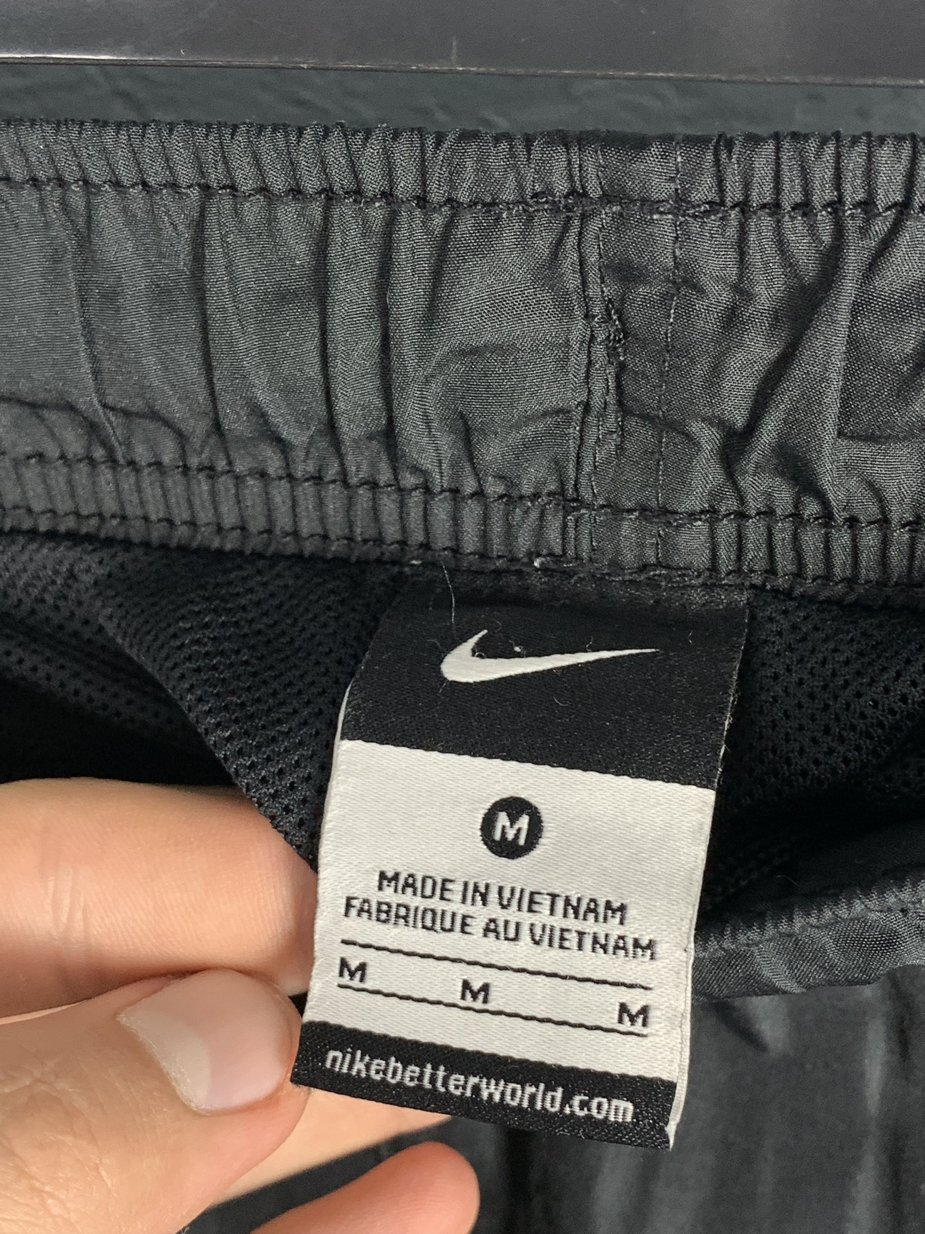 Nike × Vintage Nike Vintage Distressed Shorts Y2K Size US 32 / EU 48 - 8 Thumbnail
