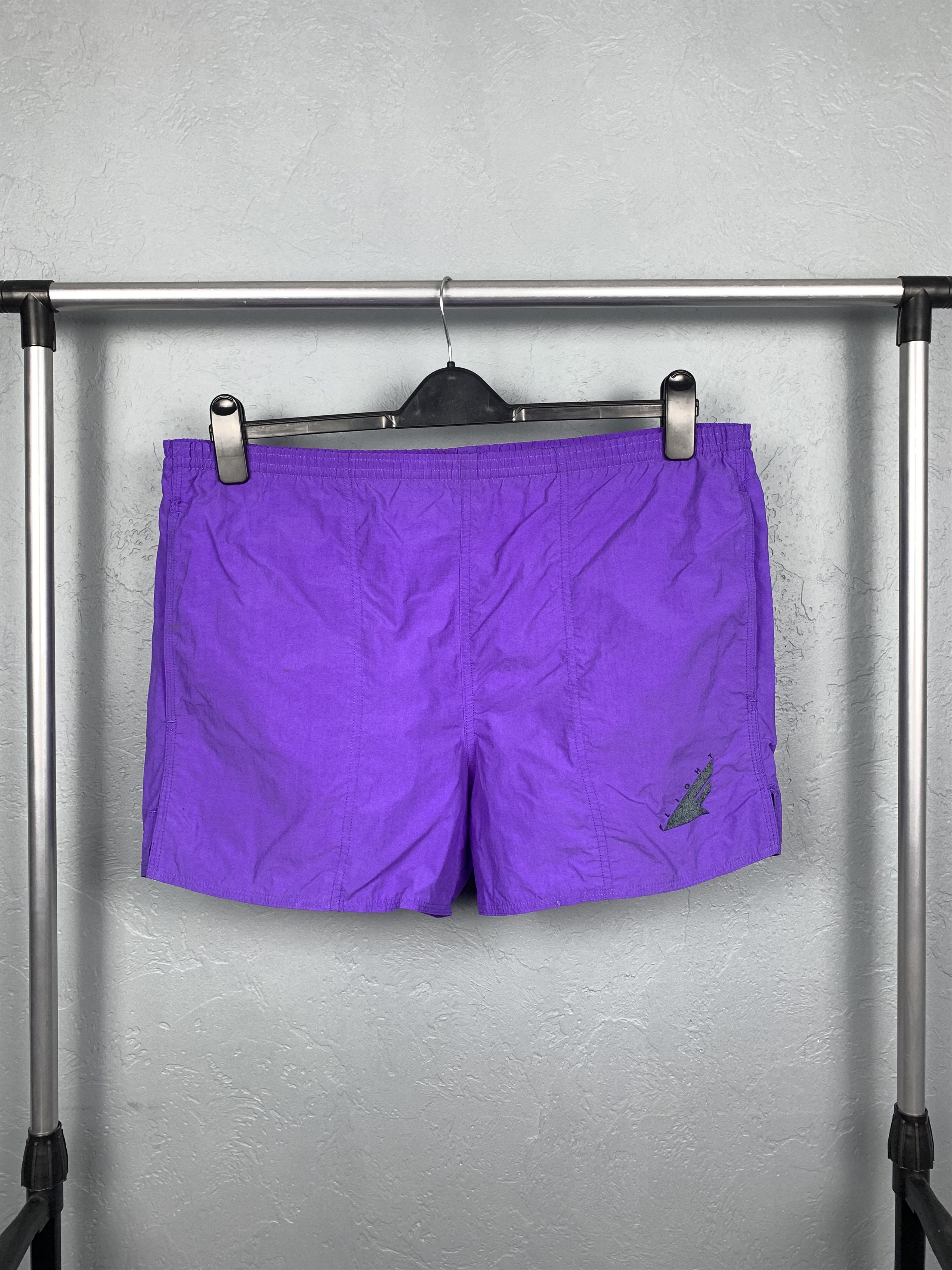 Nike Nike Flight 90s Vintage Nylon Shorts Size US 34 / EU 50 - 1 Thumbnail