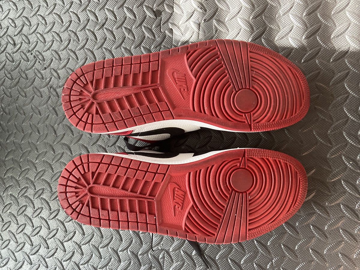 Jordan Brand × Nike Jordan 1 Low Black Toe Size US 11 / EU 44 - 3 Thumbnail