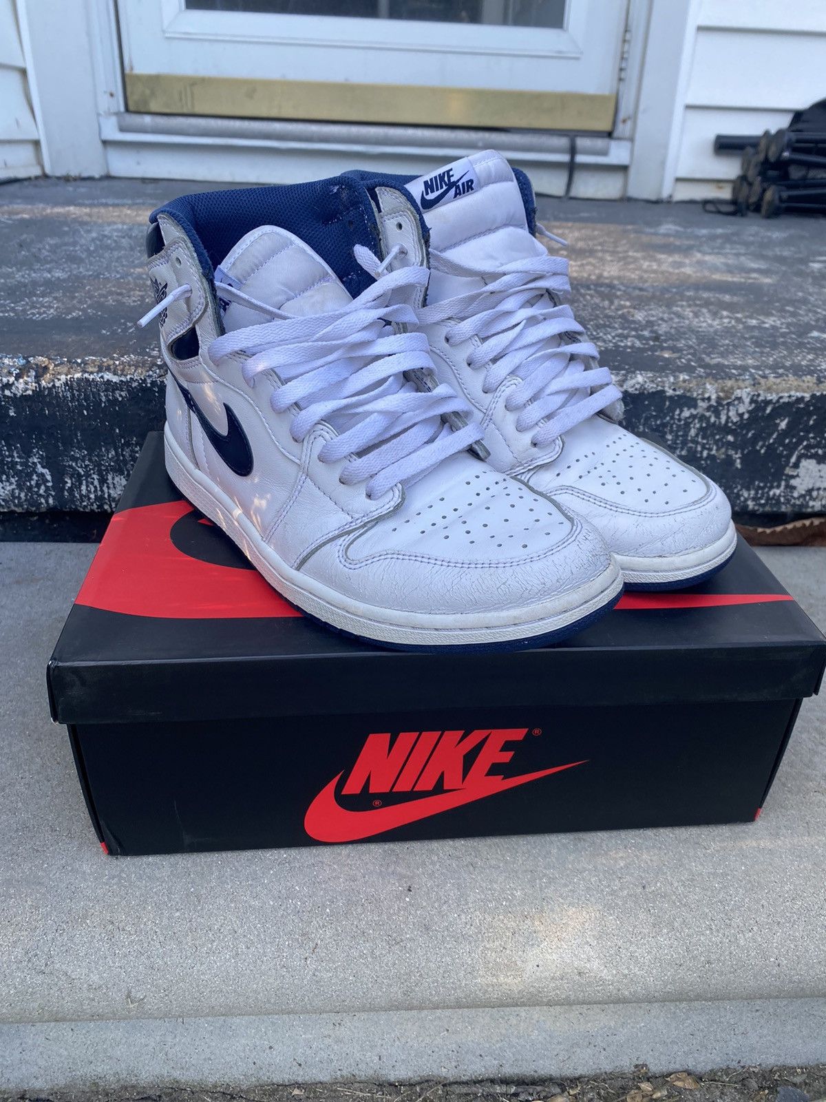Jordan Brand Air Jordan 1 metallic navy Size US 9 / EU 42 - 1 Thumbnail