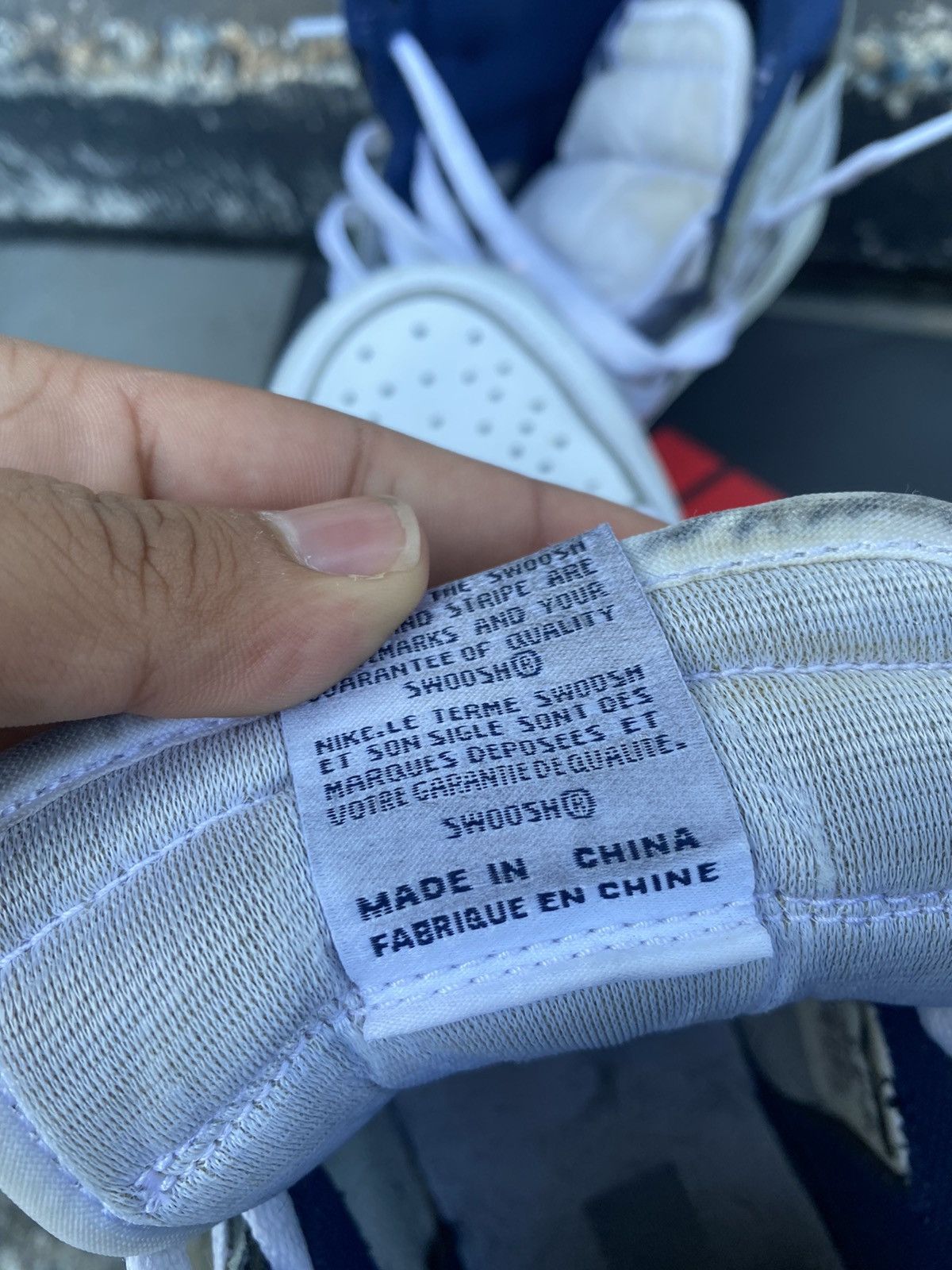 Jordan Brand Air Jordan 1 metallic navy Size US 9 / EU 42 - 7 Thumbnail