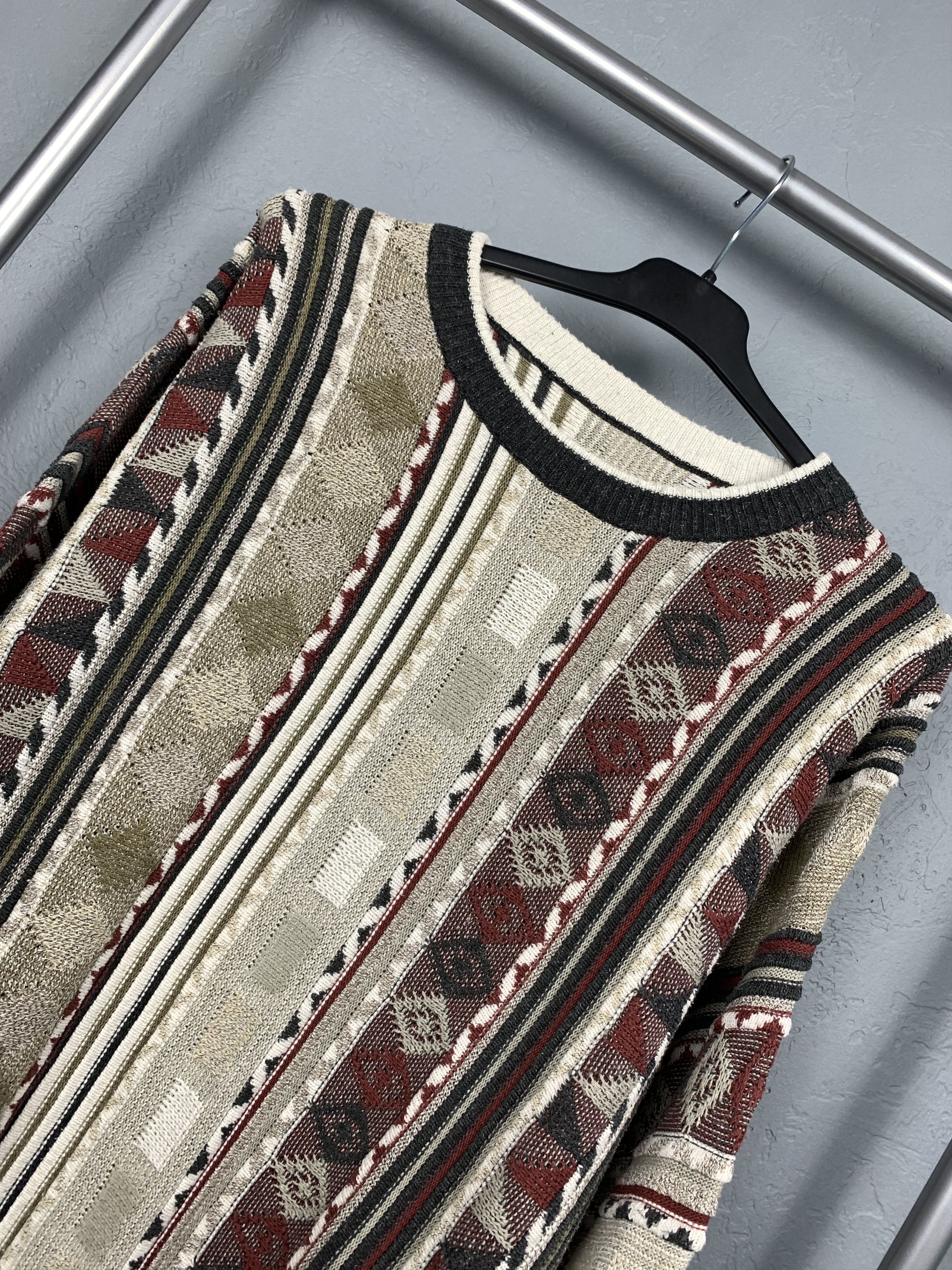 Vintage Vintage Coloured Cable Knit Sweater Coogi Style Size US L / EU 52-54 / 3 - 2 Thumbnail