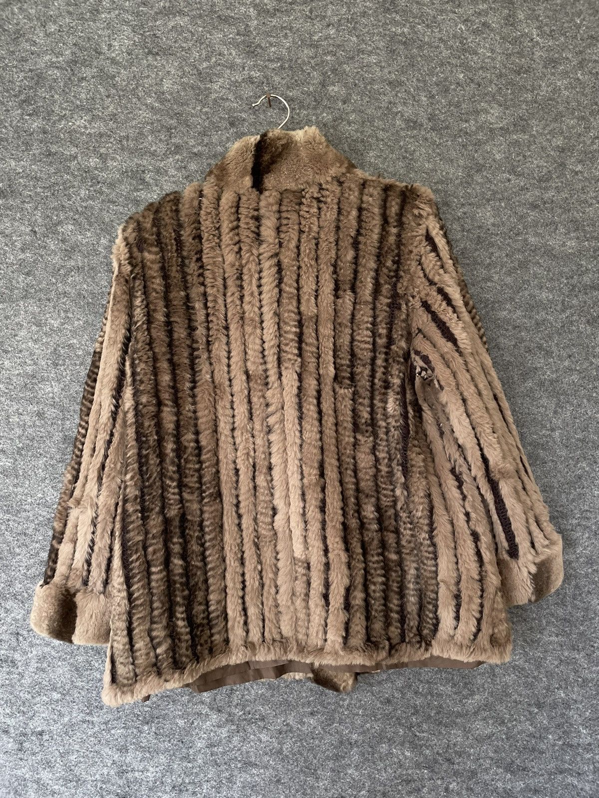 Japanese Brand × Vintage VINTAGE JAPANESE FUR JACKET Size US M / EU 48-50 / 2 - 3 Thumbnail