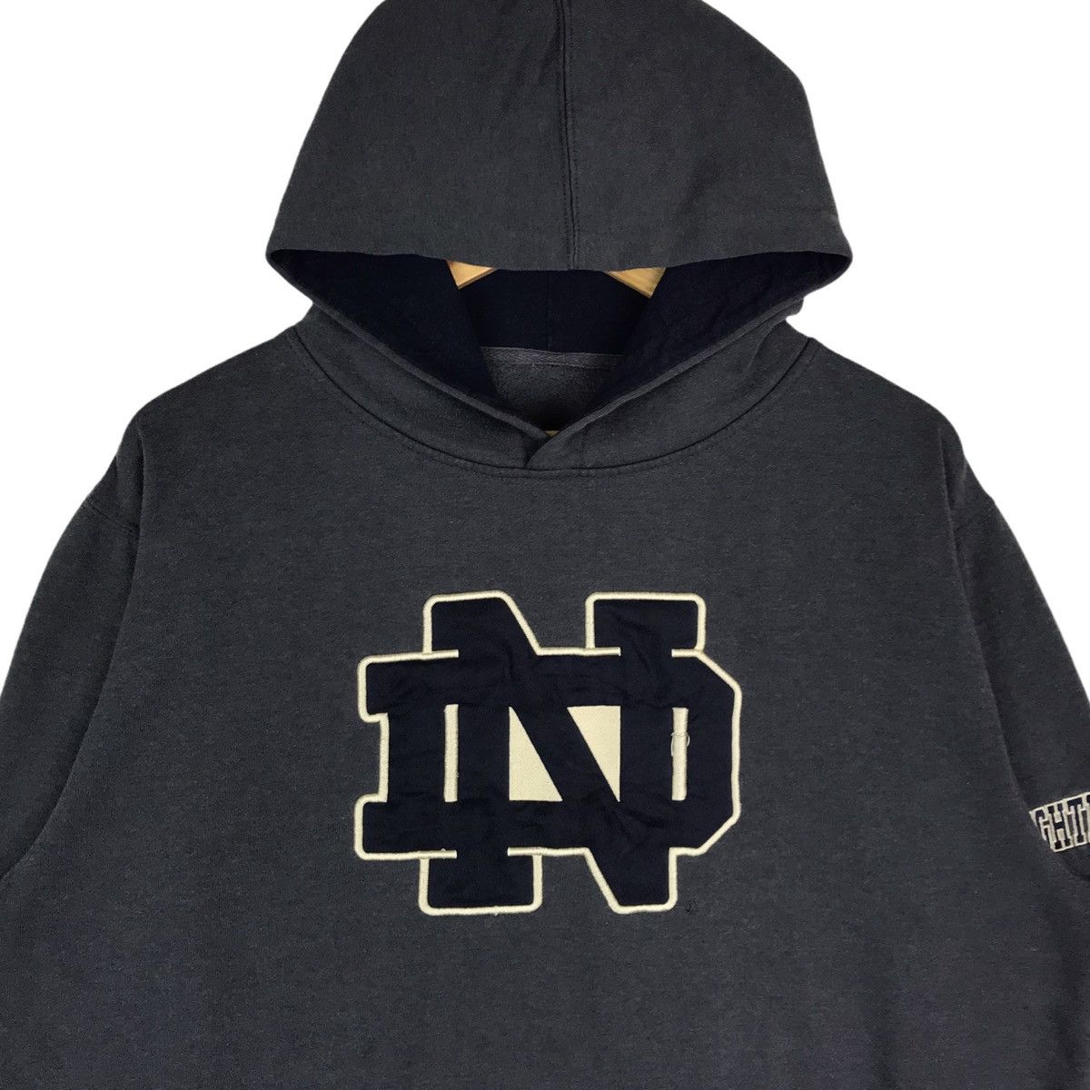 Vintage Vintage Notre Dame Fighting Irish Hoodie Pullover Size US L / EU 52-54 / 3 - 2 Thumbnail